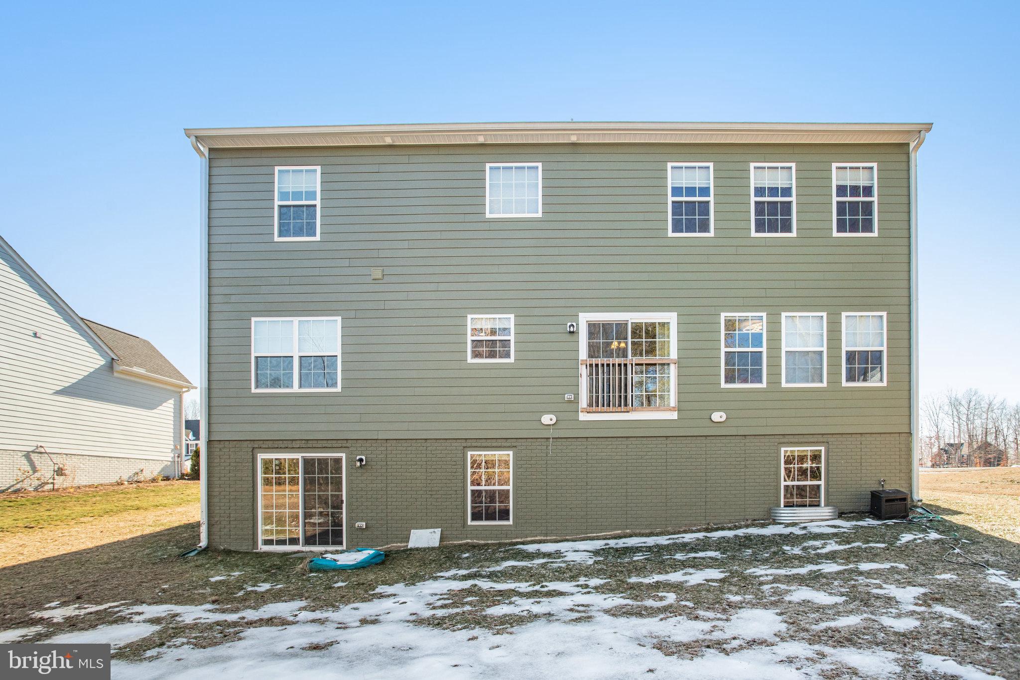 AVALON WOODS - Residential