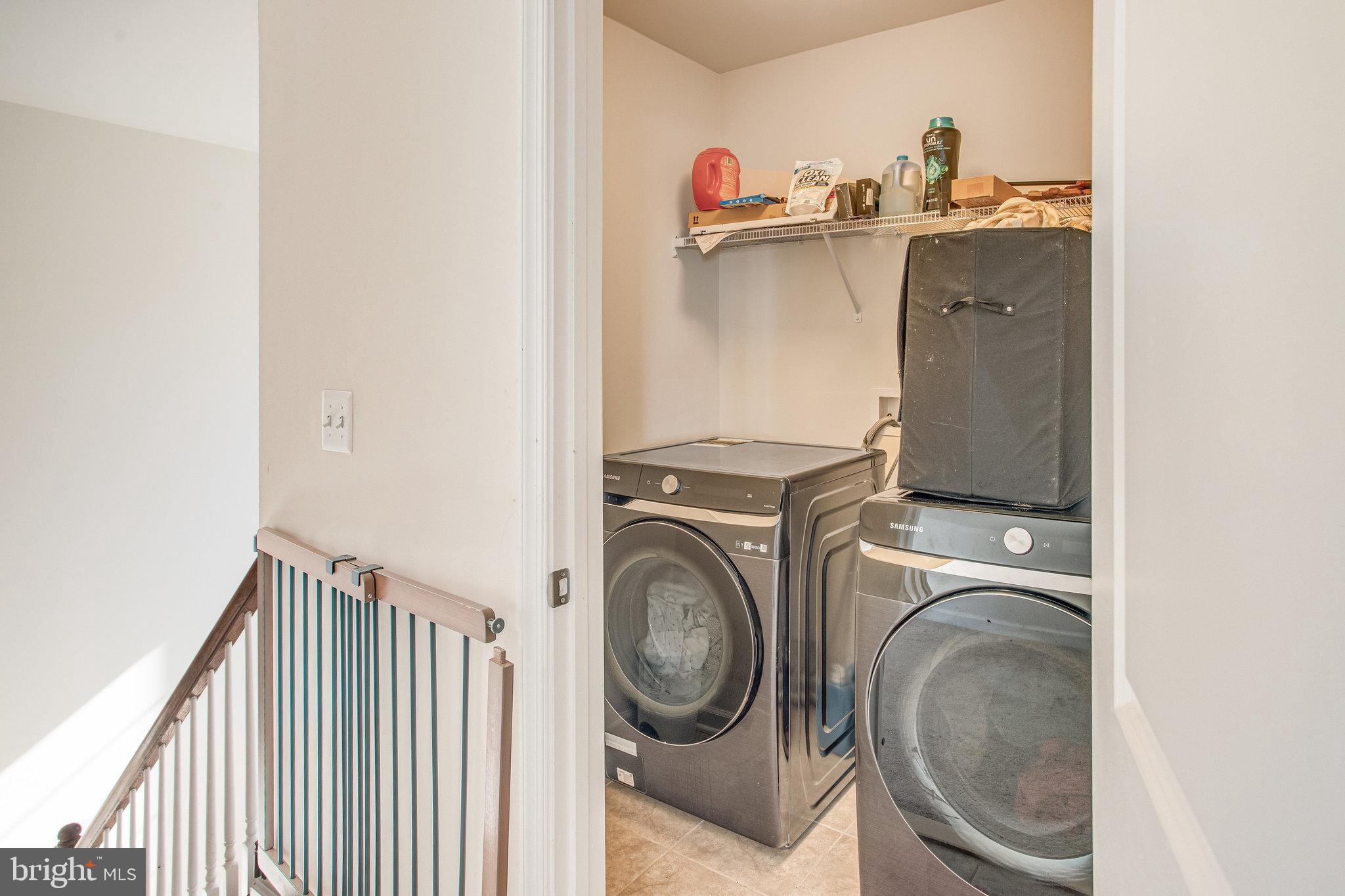 AVALON WOODS - Residential