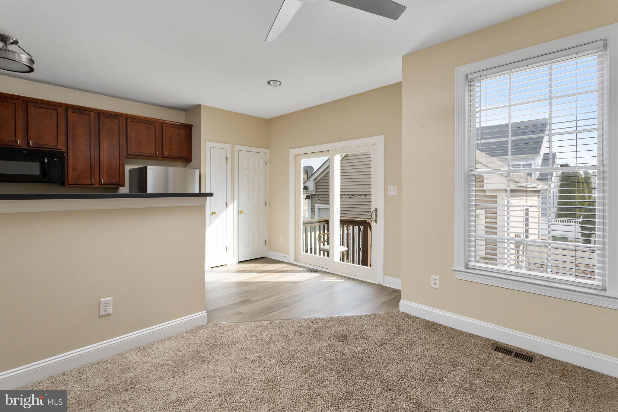 TOWN CENTER - Residential Lease