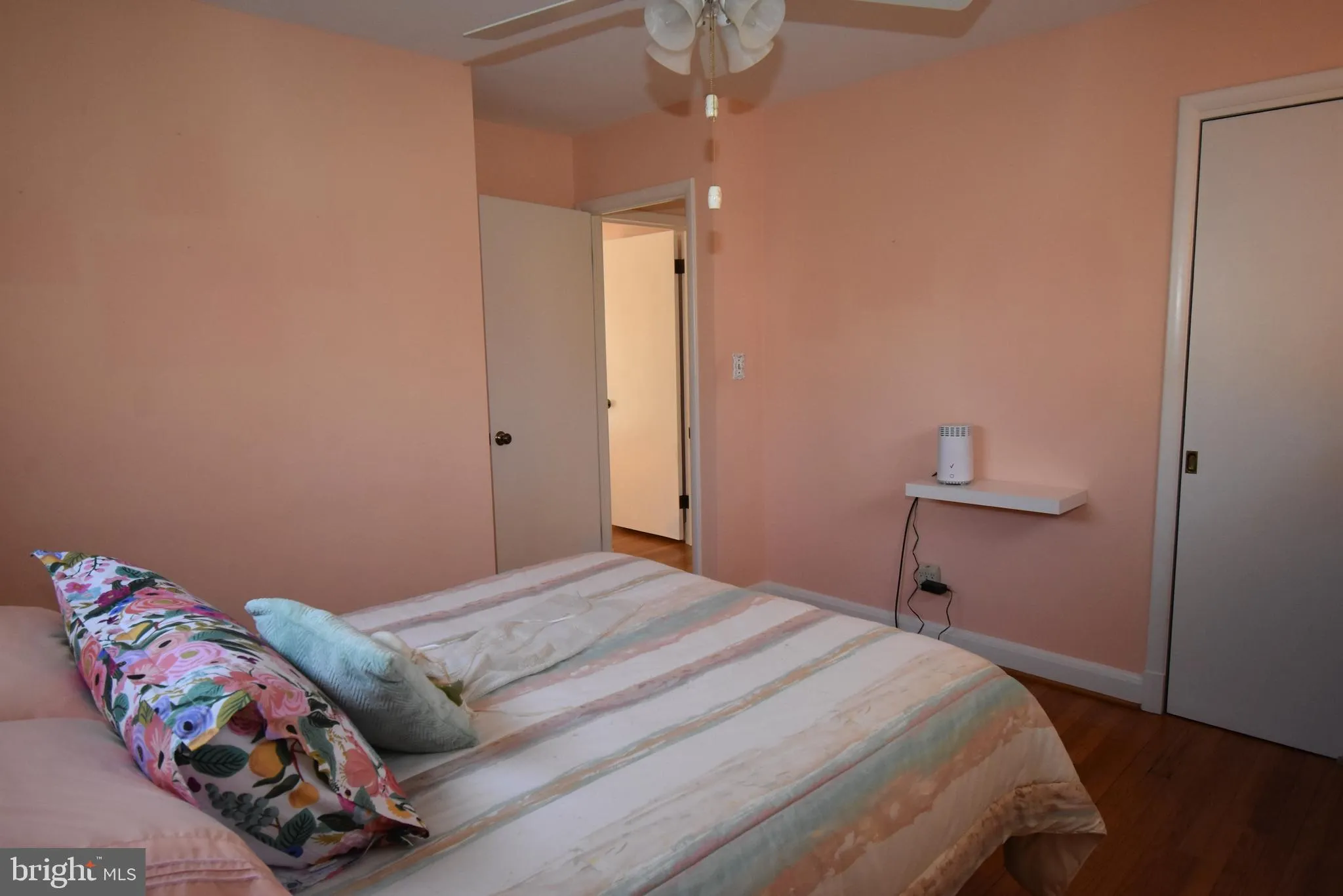 Perry Hall, Maryland 21128, United States, 3 Bedrooms Bedrooms, ,2 BathroomsBathrooms,Residential,Pending,101020