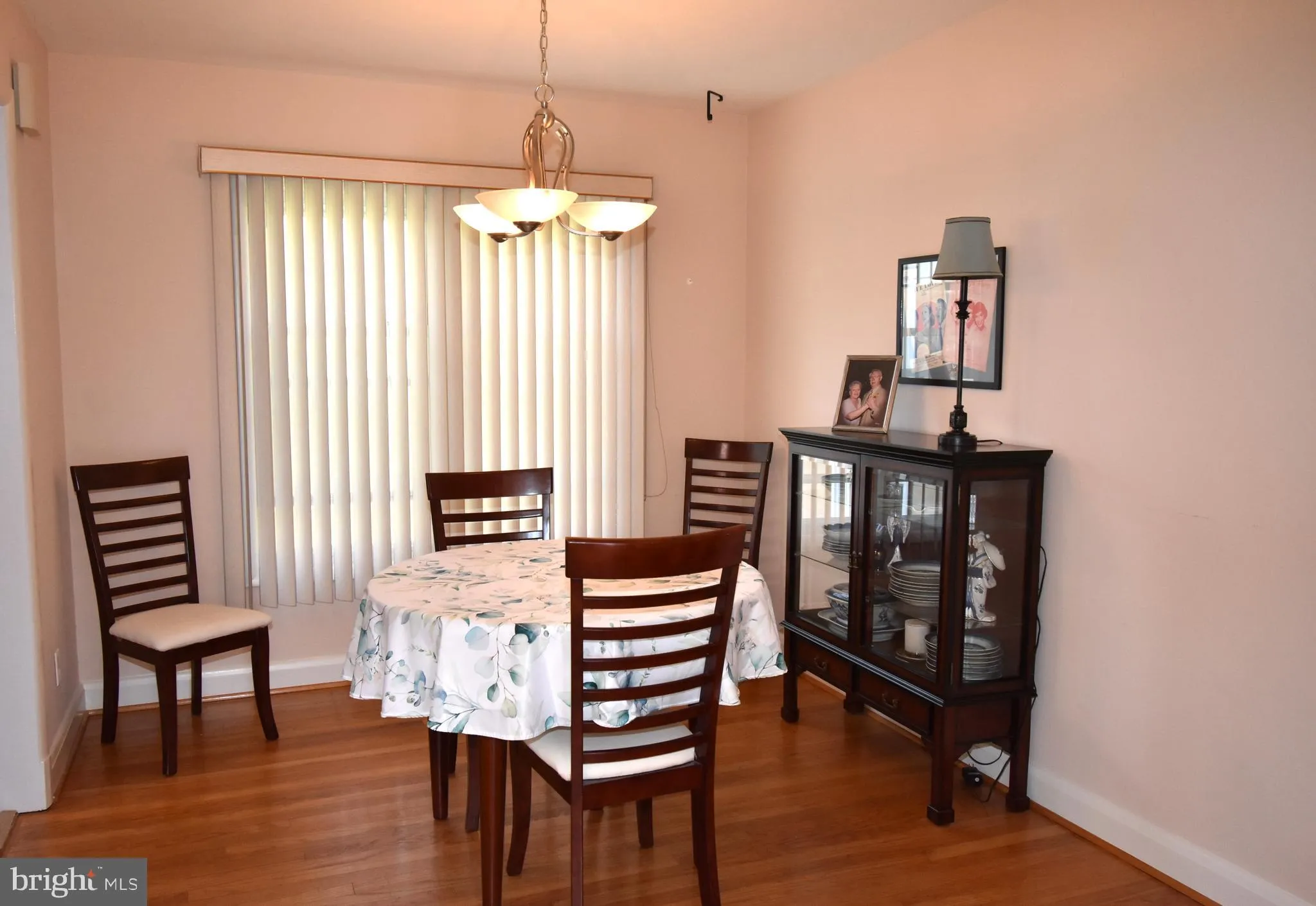 Perry Hall, Maryland 21128, United States, 3 Bedrooms Bedrooms, ,2 BathroomsBathrooms,Residential,Pending,101020