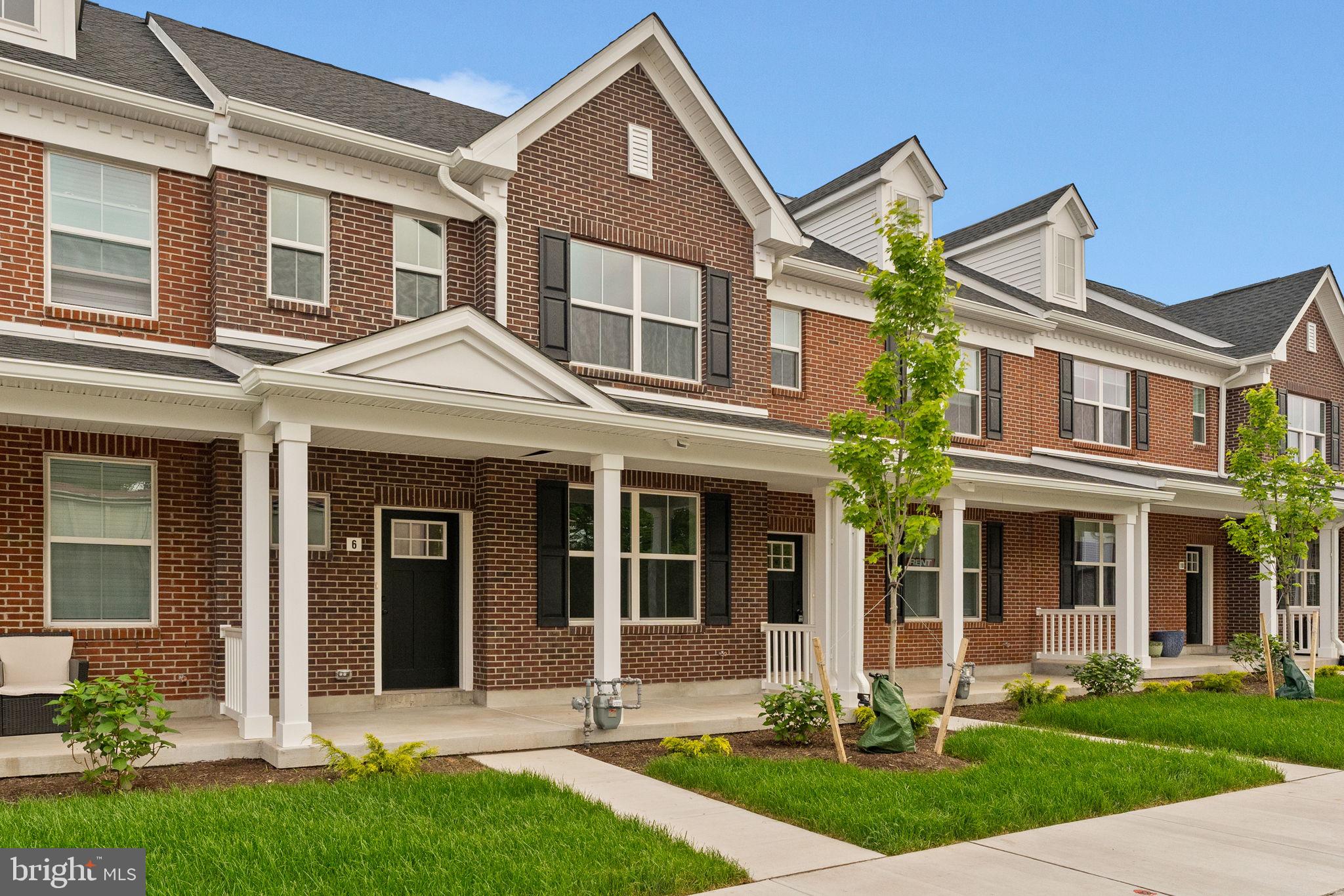 PERRY MILL - Residential