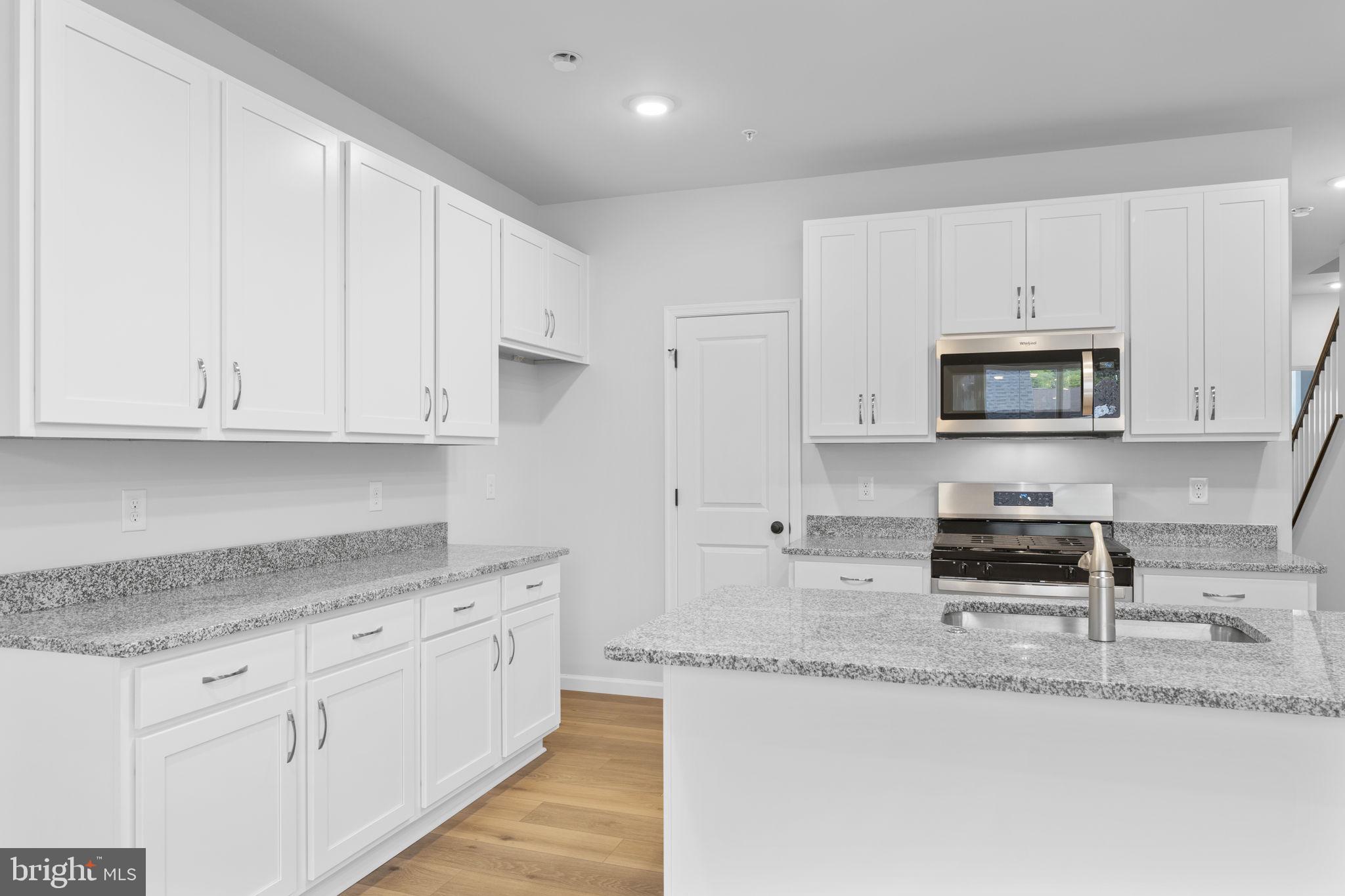 PERRY MILL - Residential