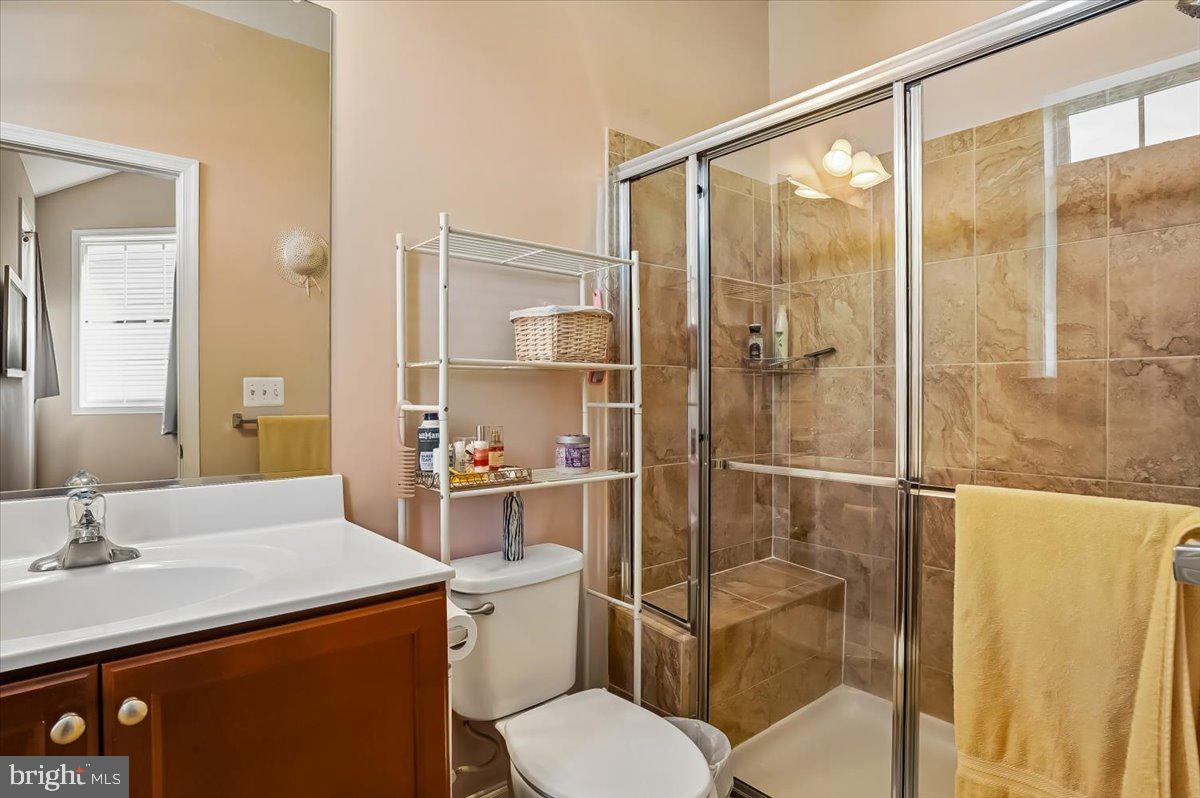 CRESTWOOD - Residential