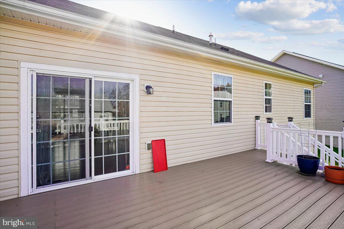 CRESTWOOD - Residential