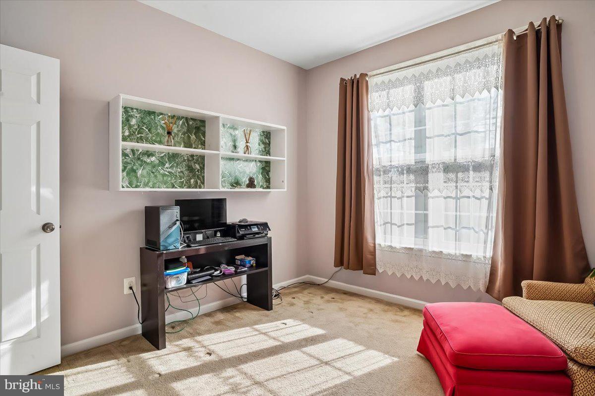 CRESTWOOD - Residential