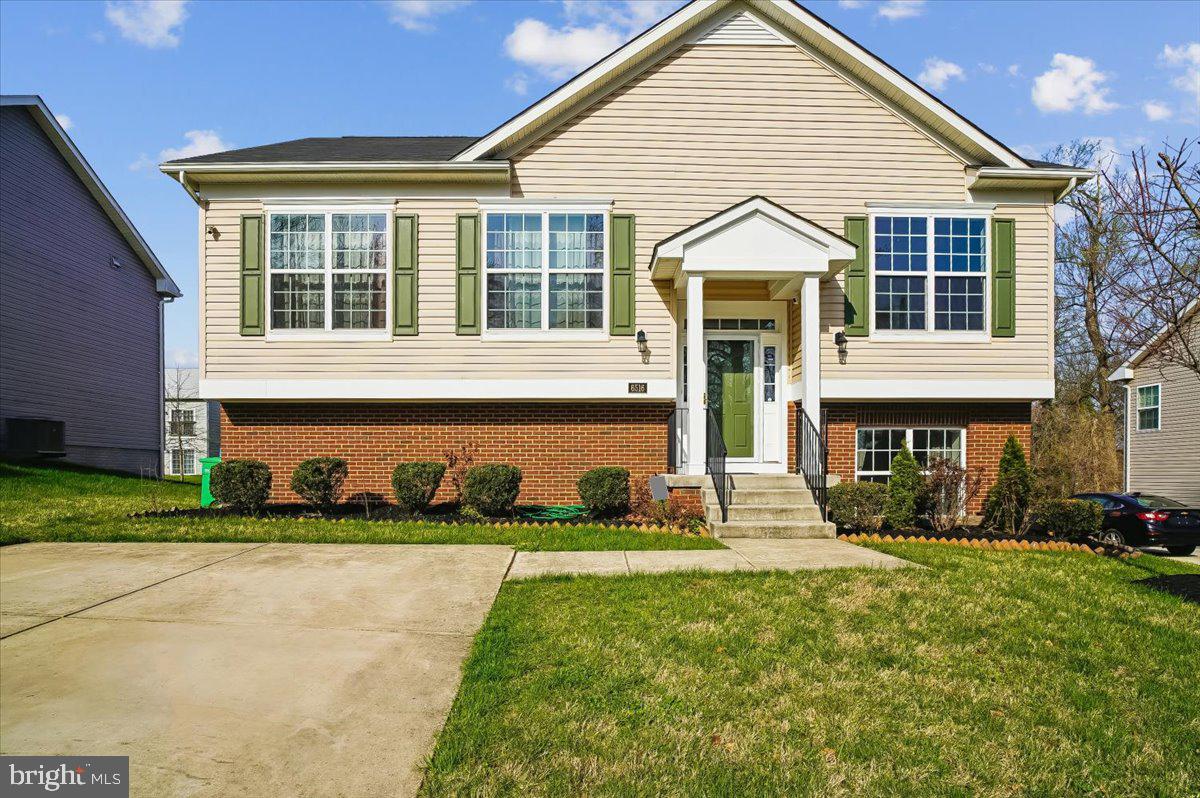 CRESTWOOD - Residential