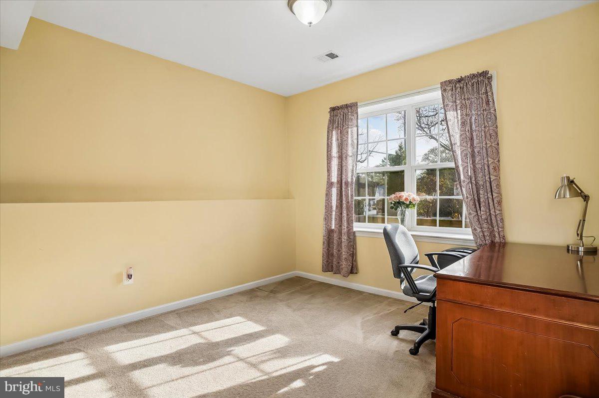 CRESTWOOD - Residential