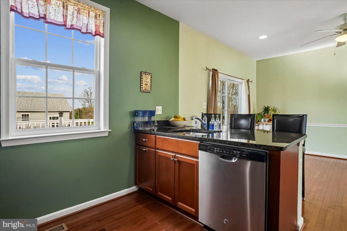 CRESTWOOD - Residential