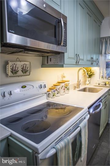 FAIRLINGTON - Residential Lease