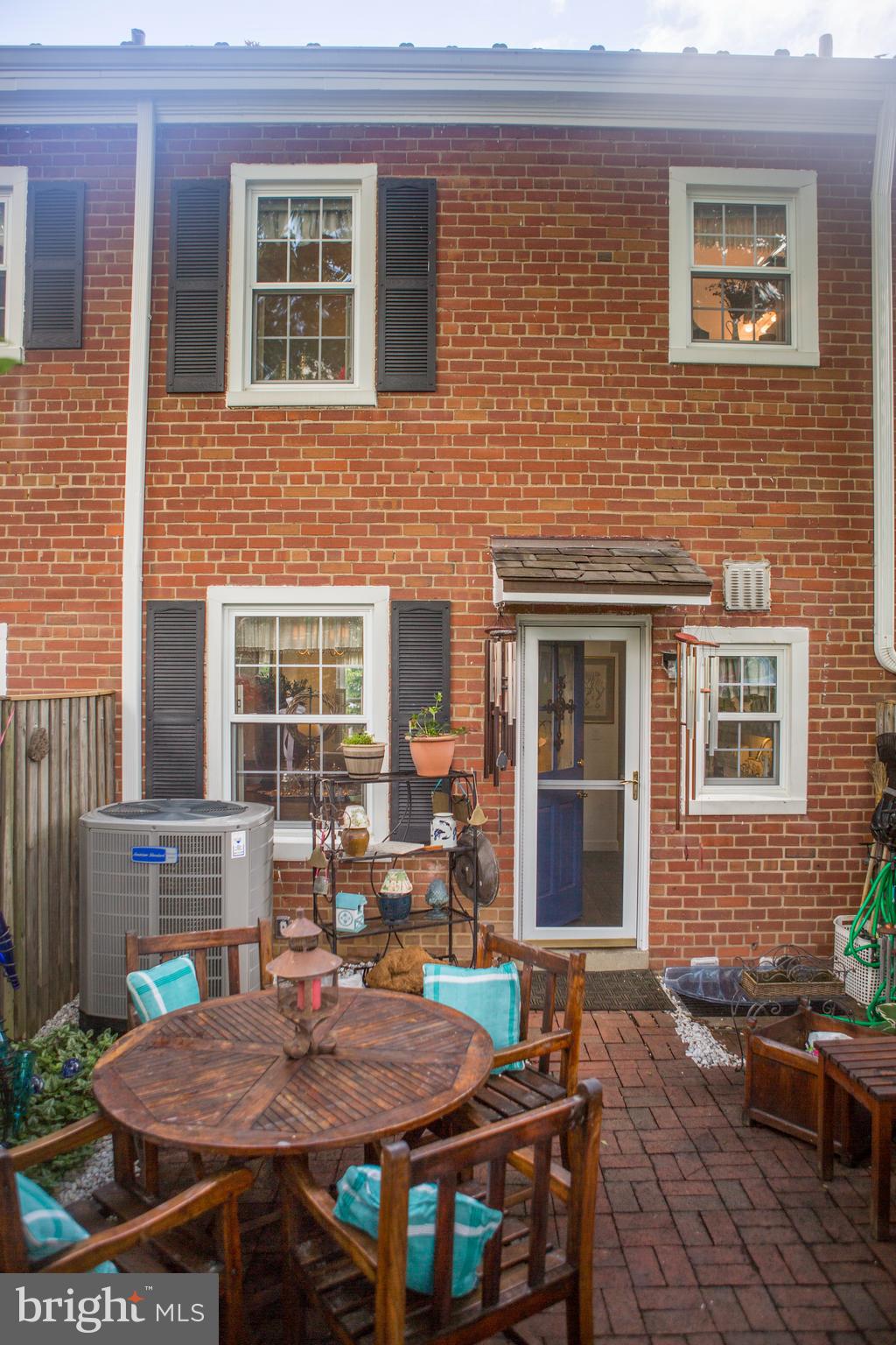 FAIRLINGTON - Residential Lease