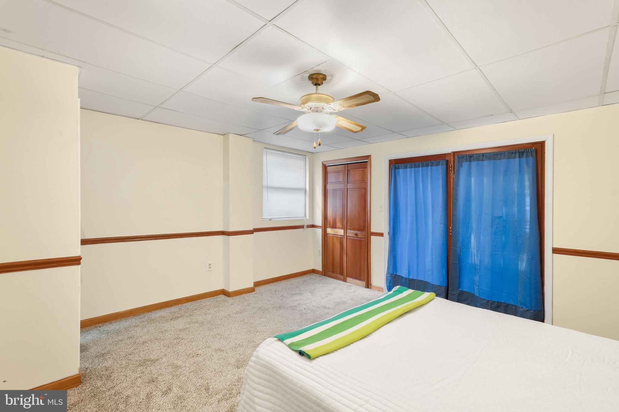 WESTERN SHORES - Residential