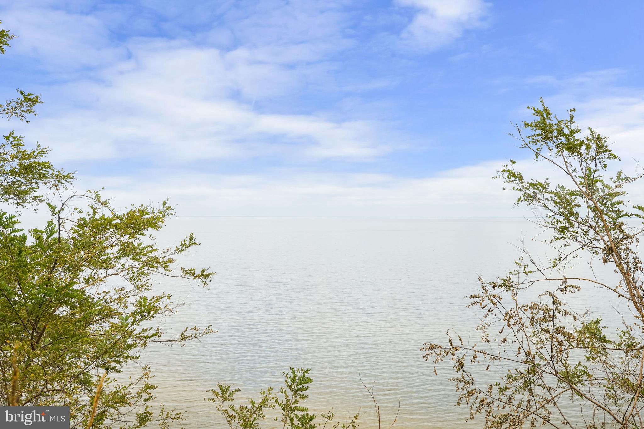 WESTERN SHORES - Residential