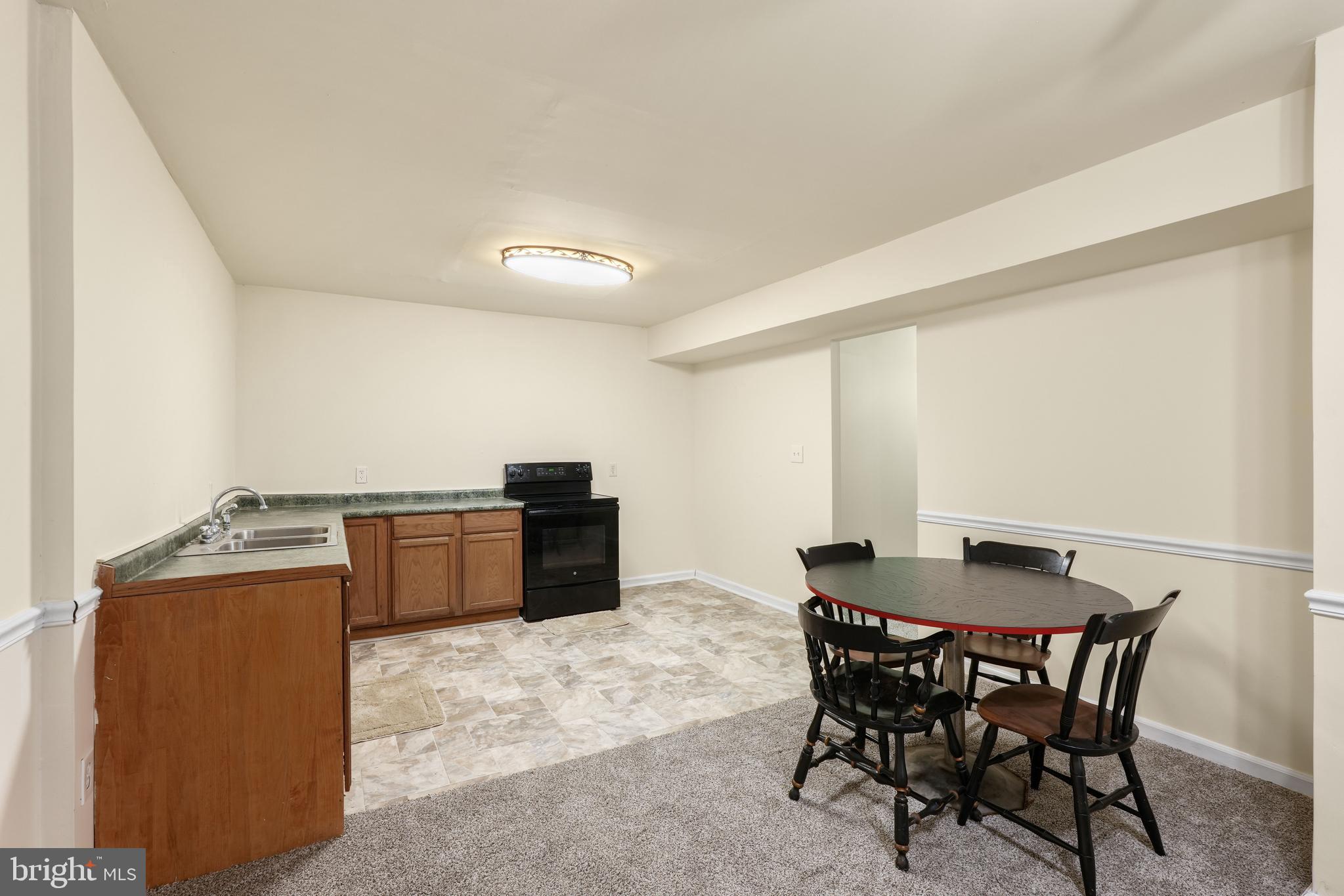 WESTERN SHORES - Residential