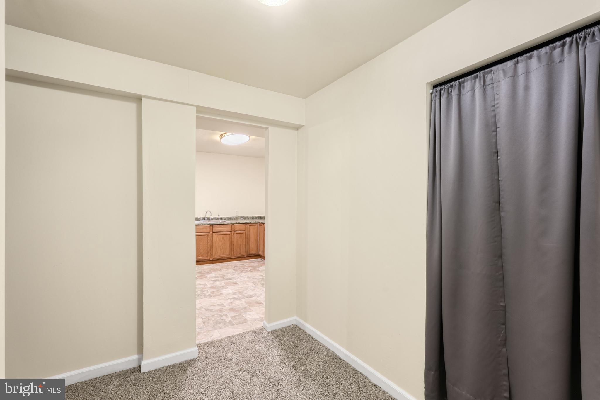 WESTERN SHORES - Residential