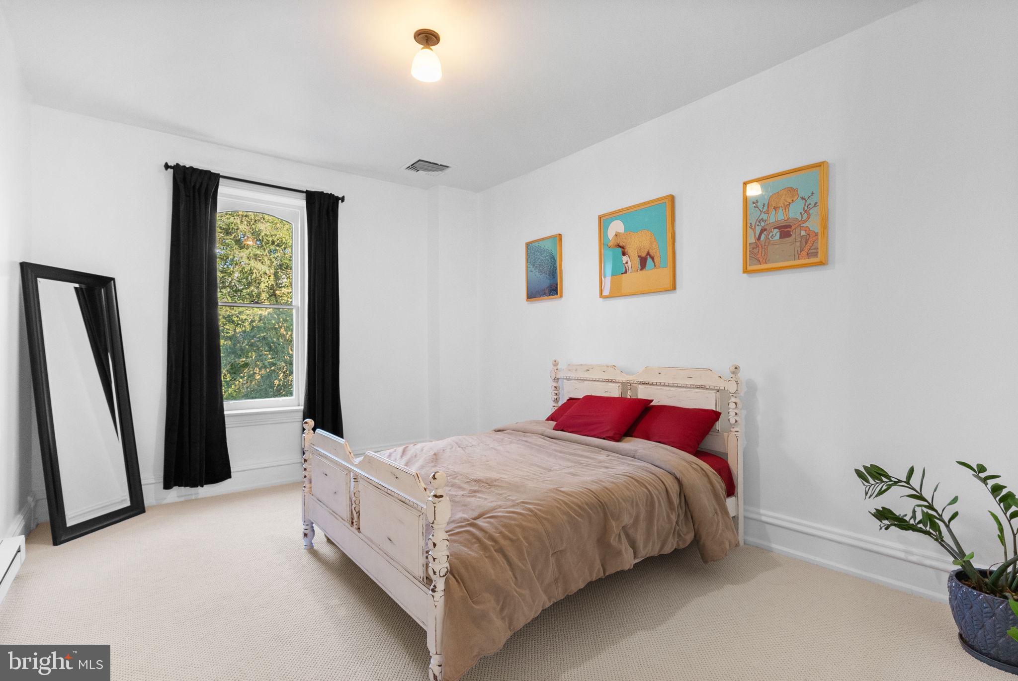 MAYTOWN - Residential