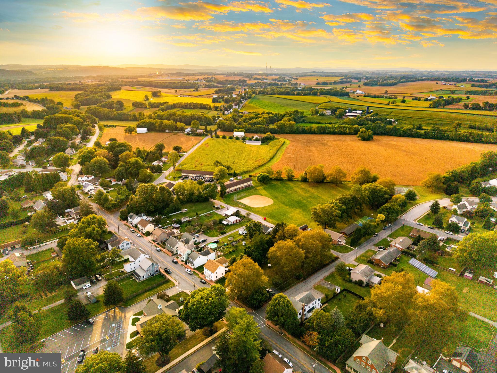 MAYTOWN - Residential