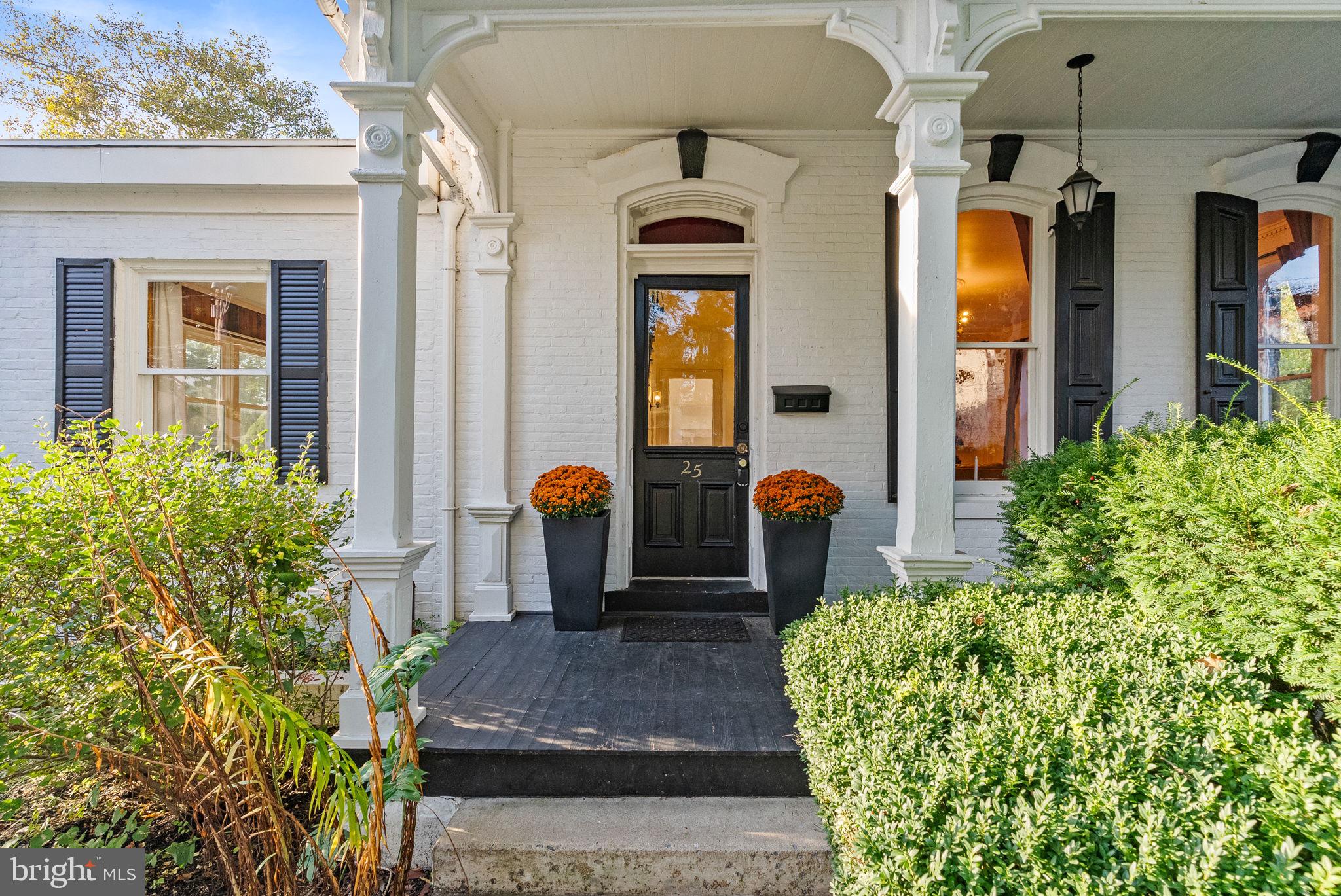 MAYTOWN - Residential