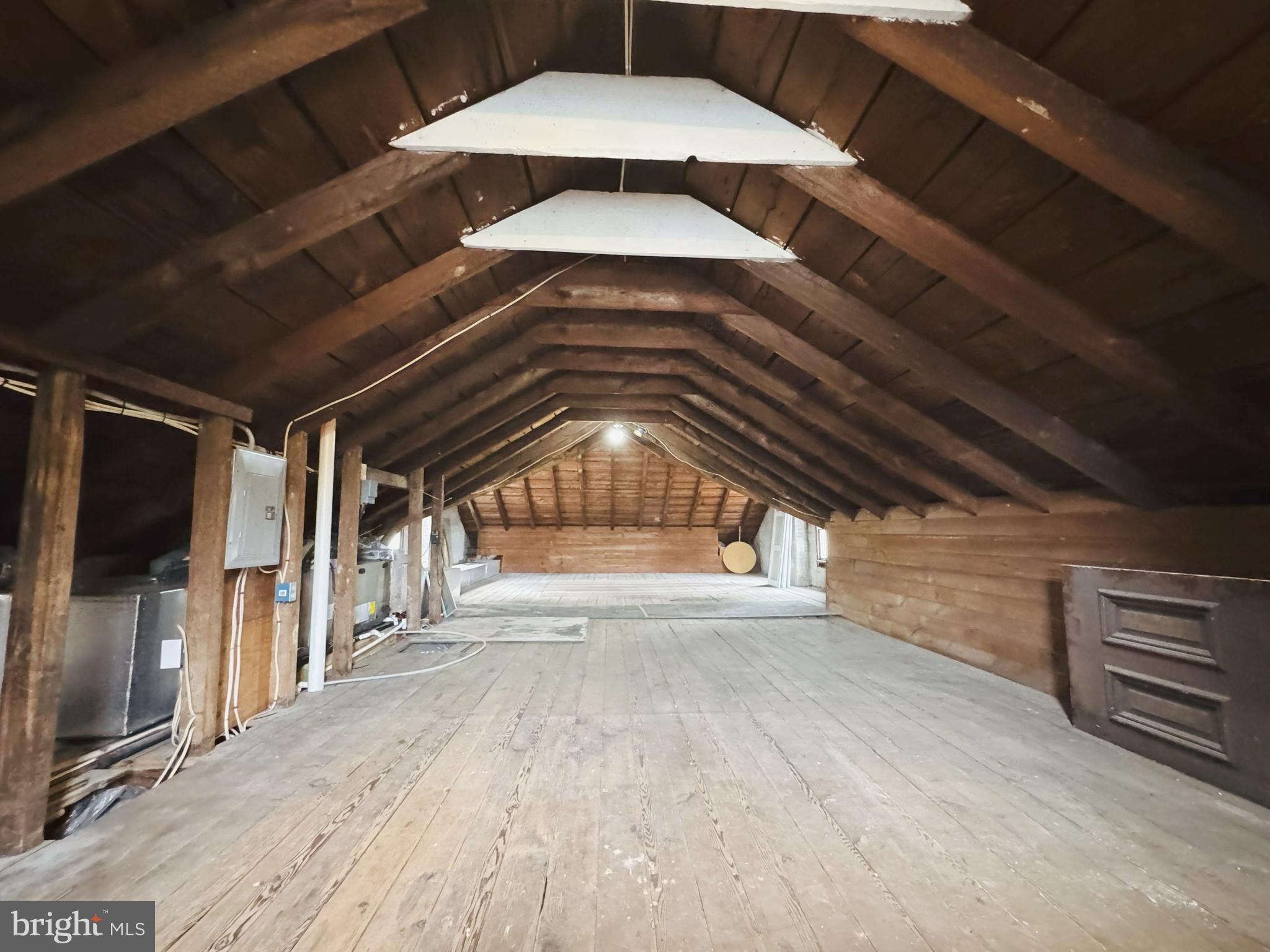 MAYTOWN - Residential