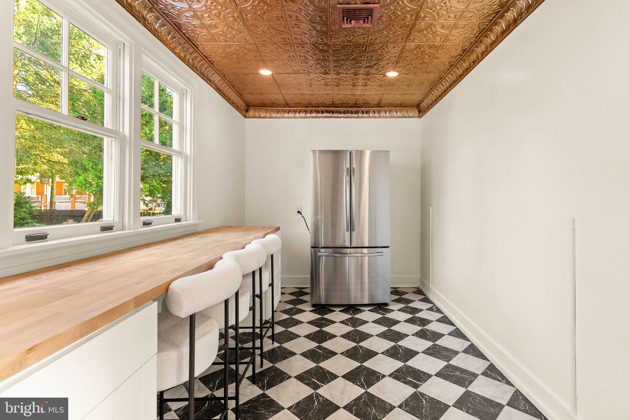 MAYTOWN - Residential