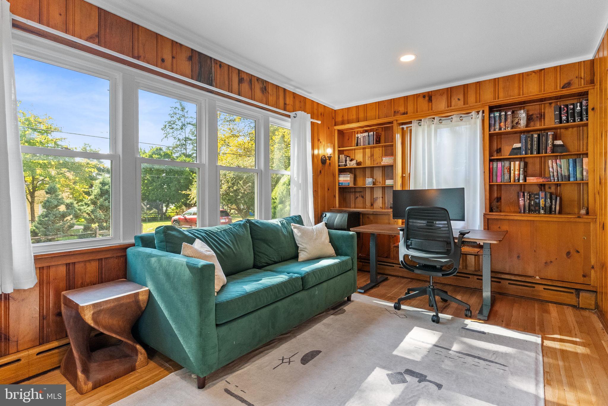 MAYTOWN - Residential