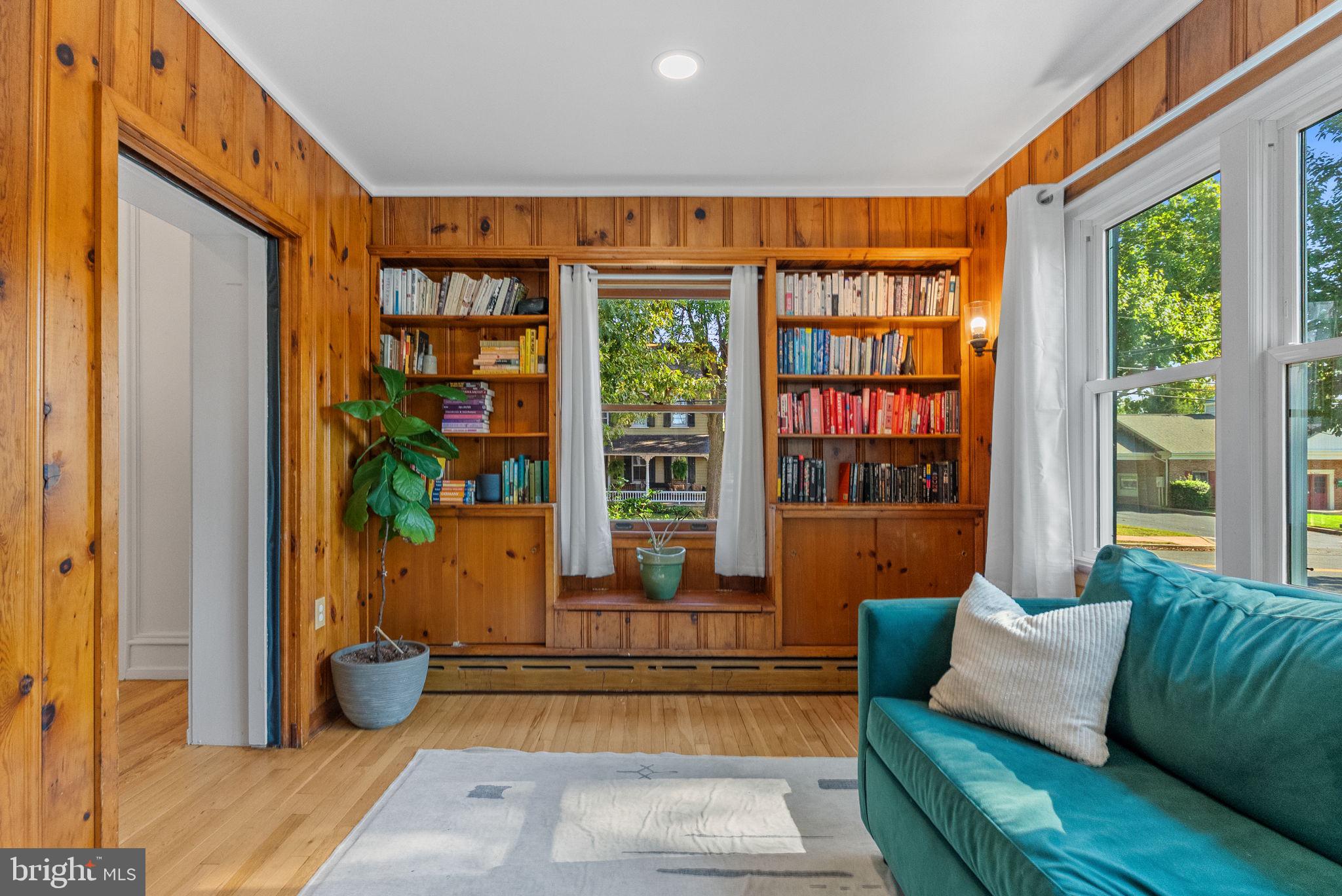 MAYTOWN - Residential