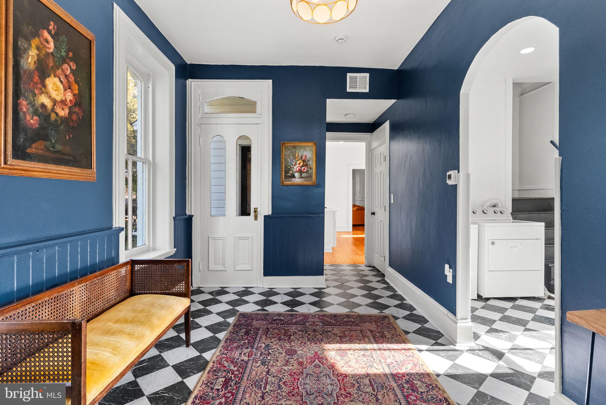 MAYTOWN - Residential