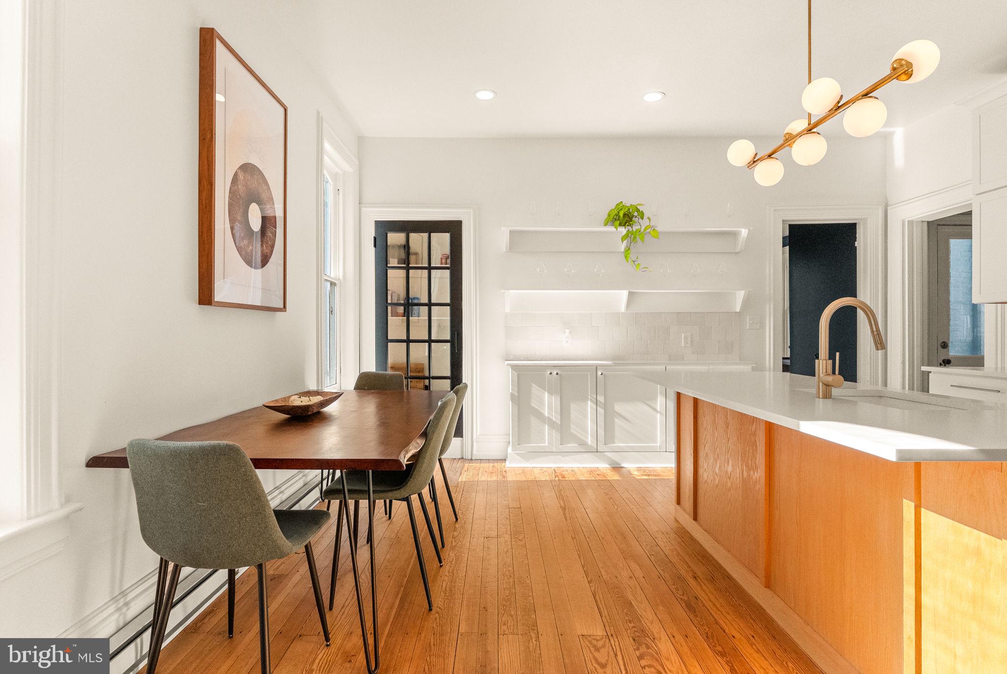 MAYTOWN - Residential