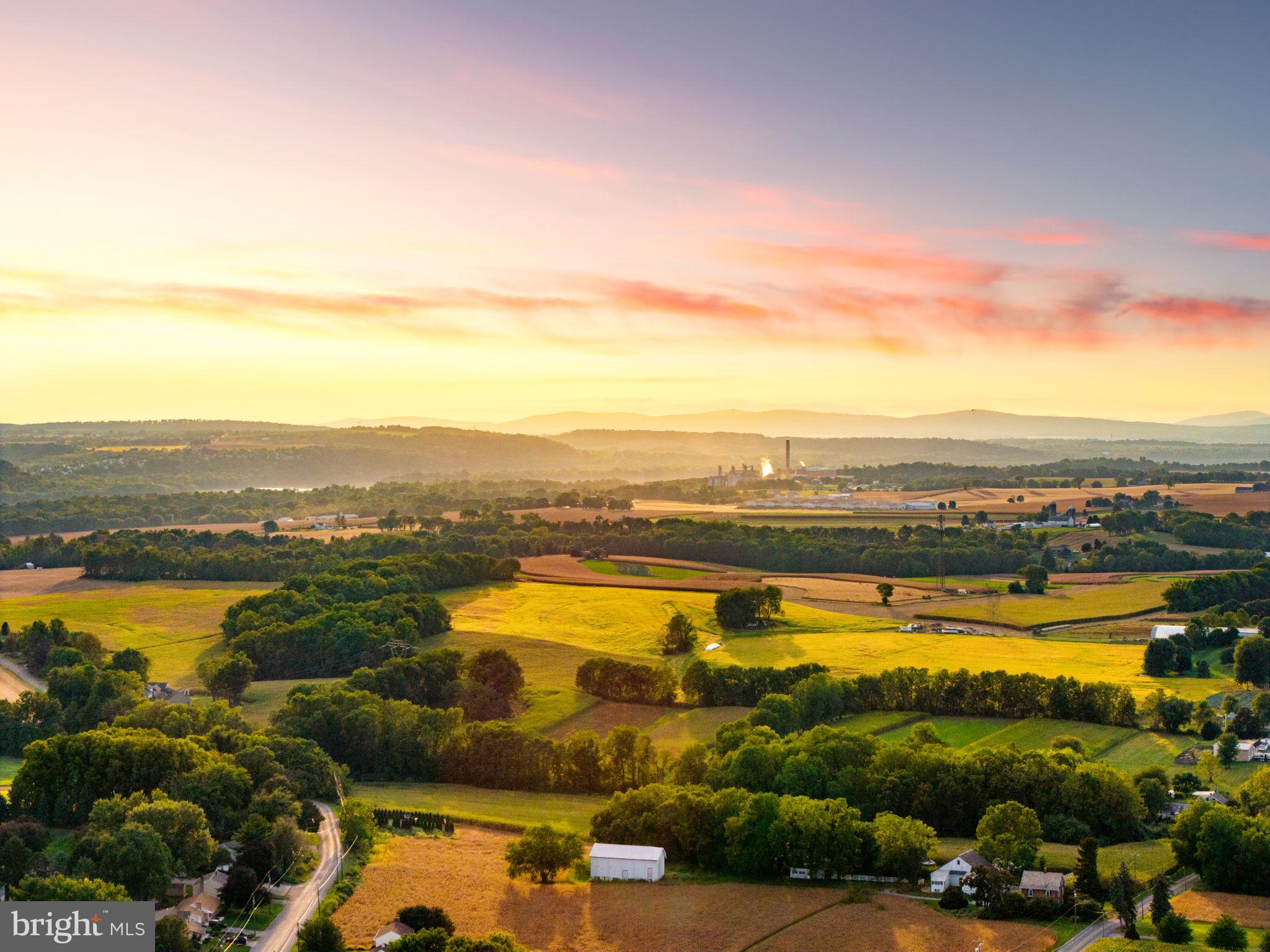 MAYTOWN - Residential