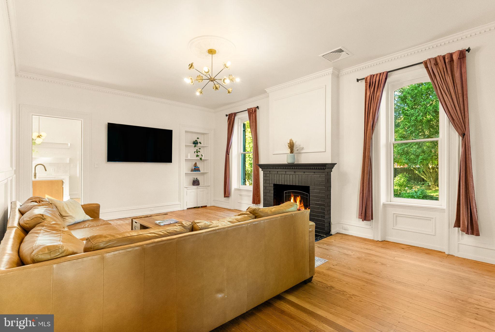 MAYTOWN - Residential