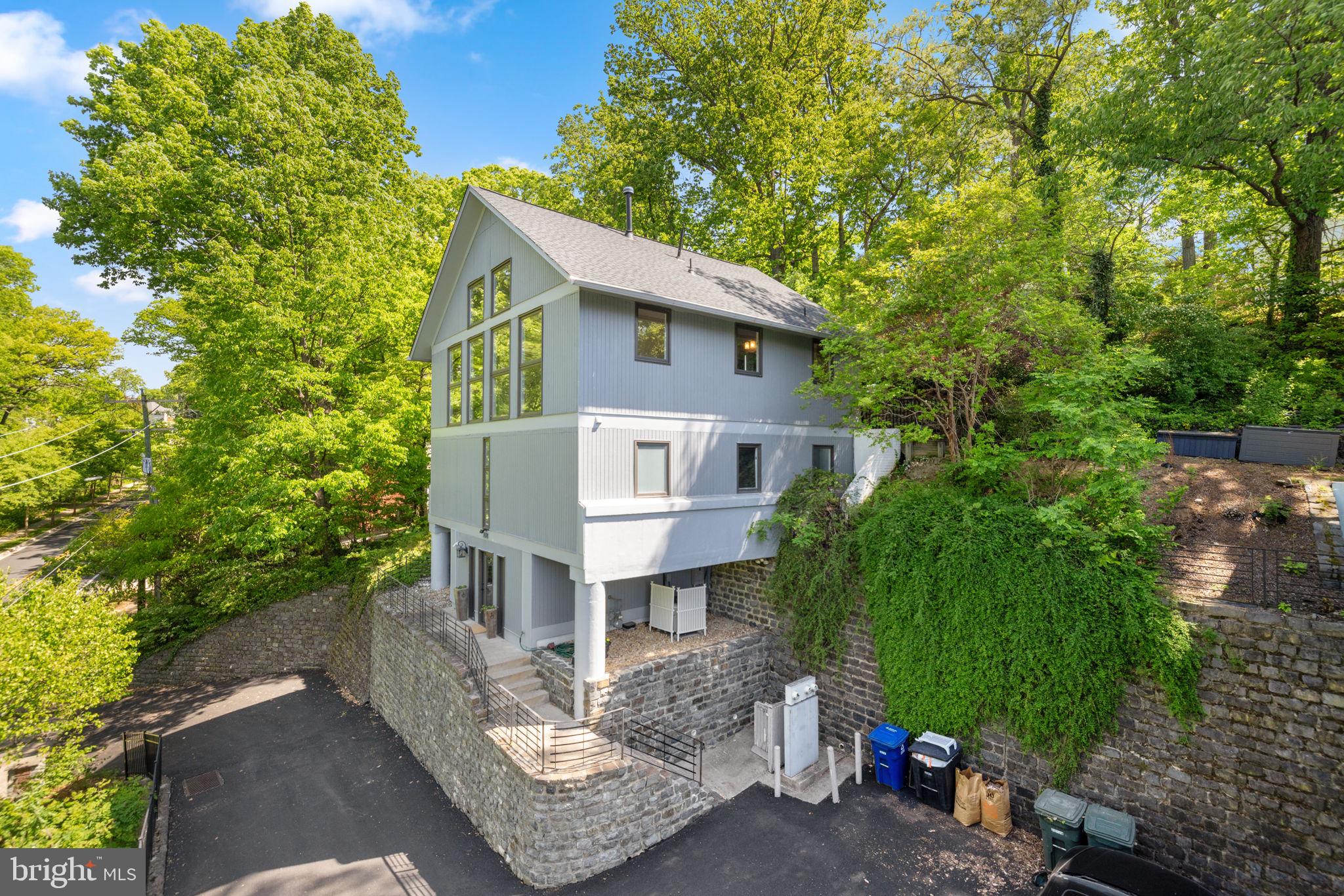 2621 S ARLINGTON RIDGE ROAD