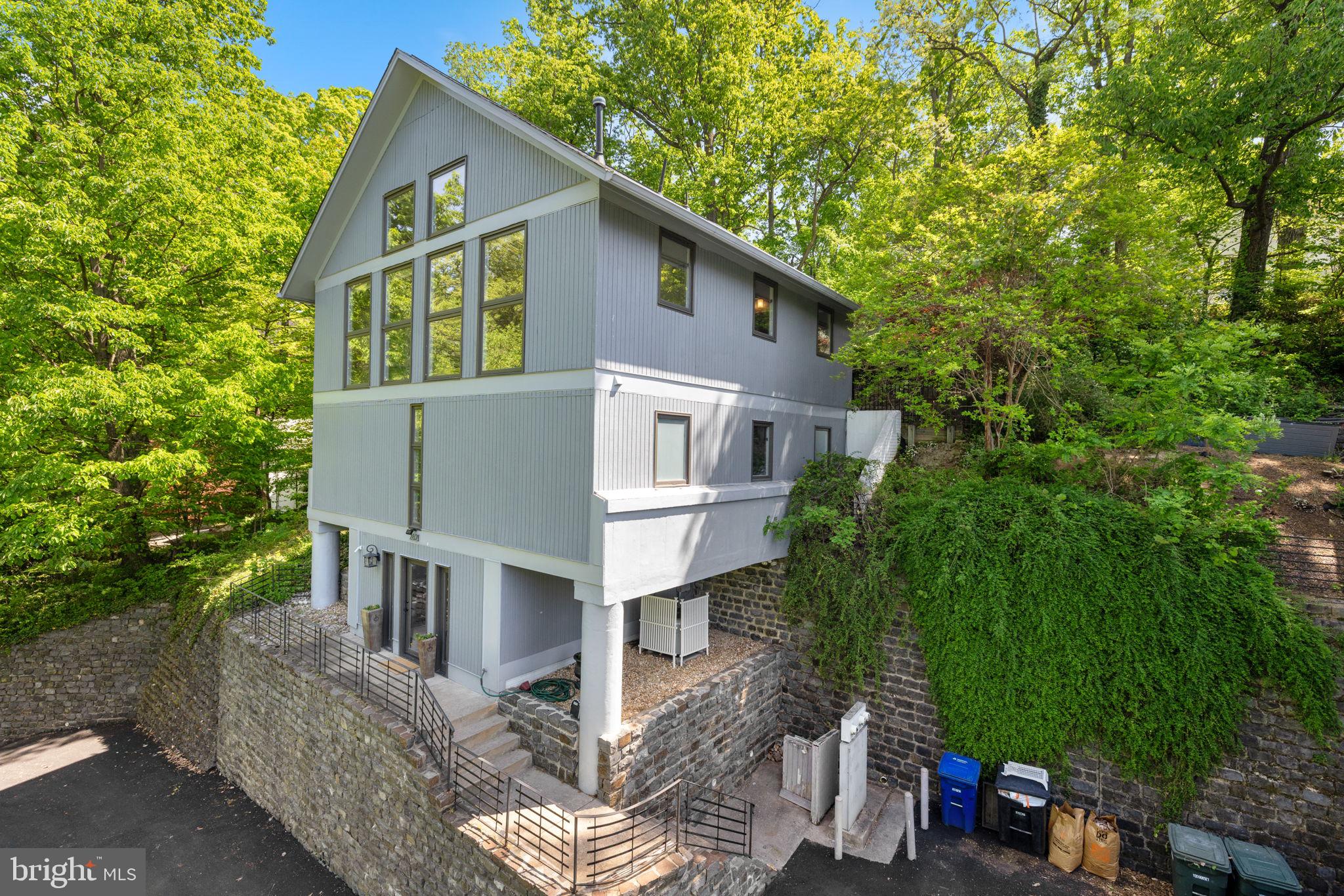 2621 S ARLINGTON RIDGE ROAD