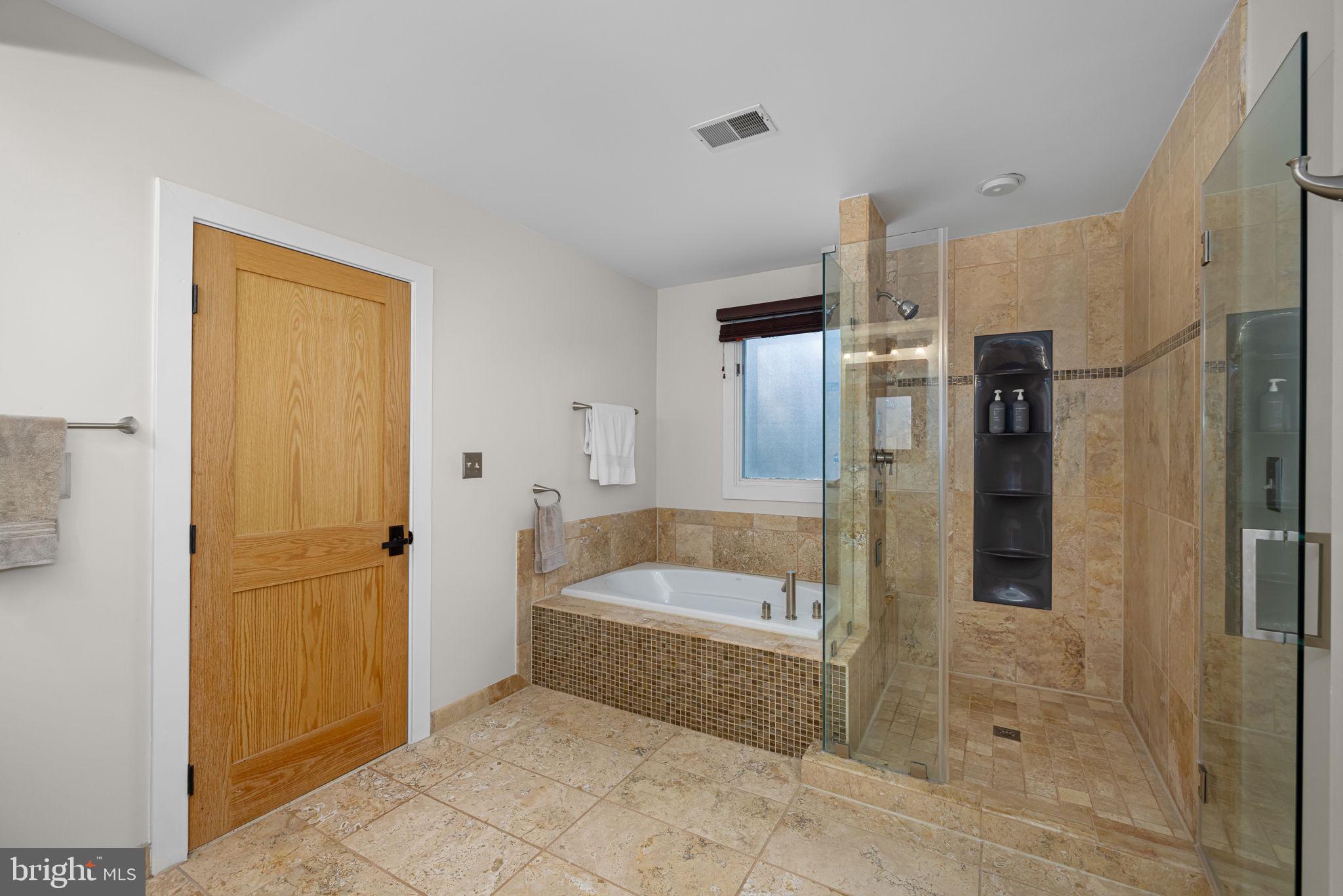 AURORA HILLS - Residential