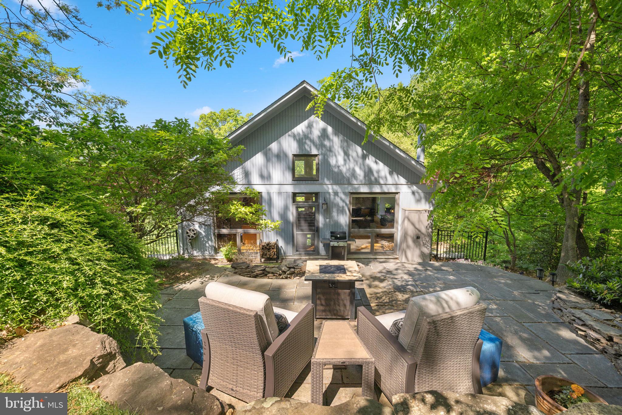 AURORA HILLS - Residential