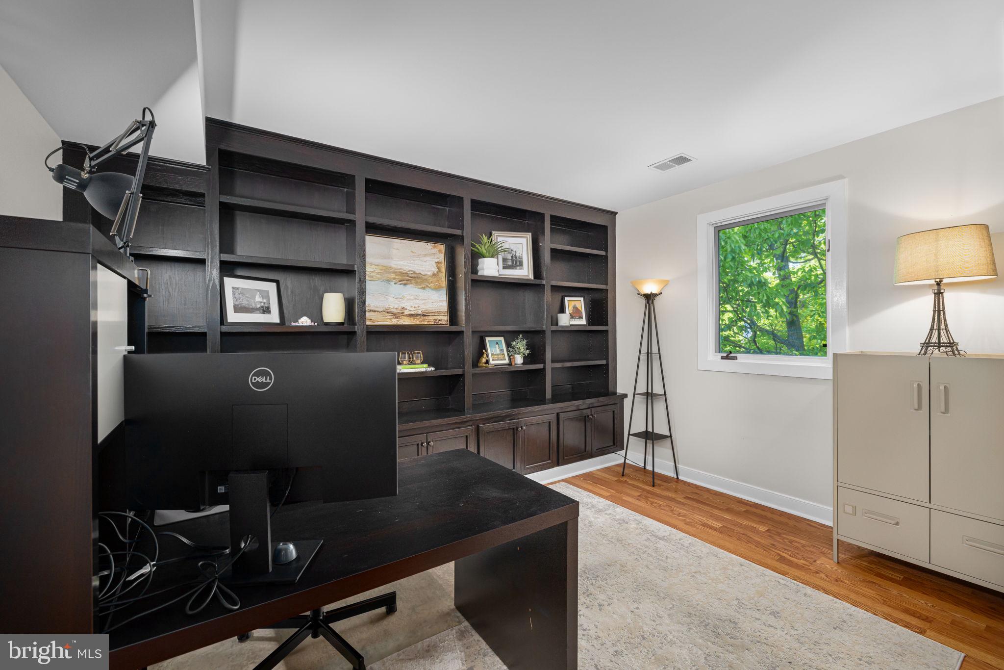 AURORA HILLS - Residential