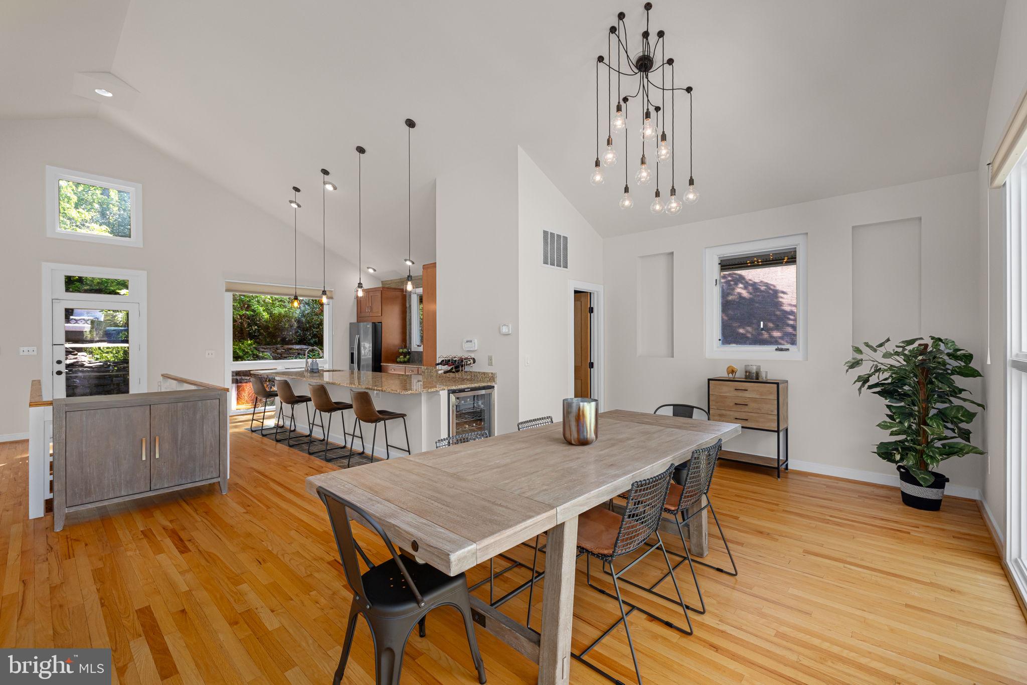 AURORA HILLS - Residential