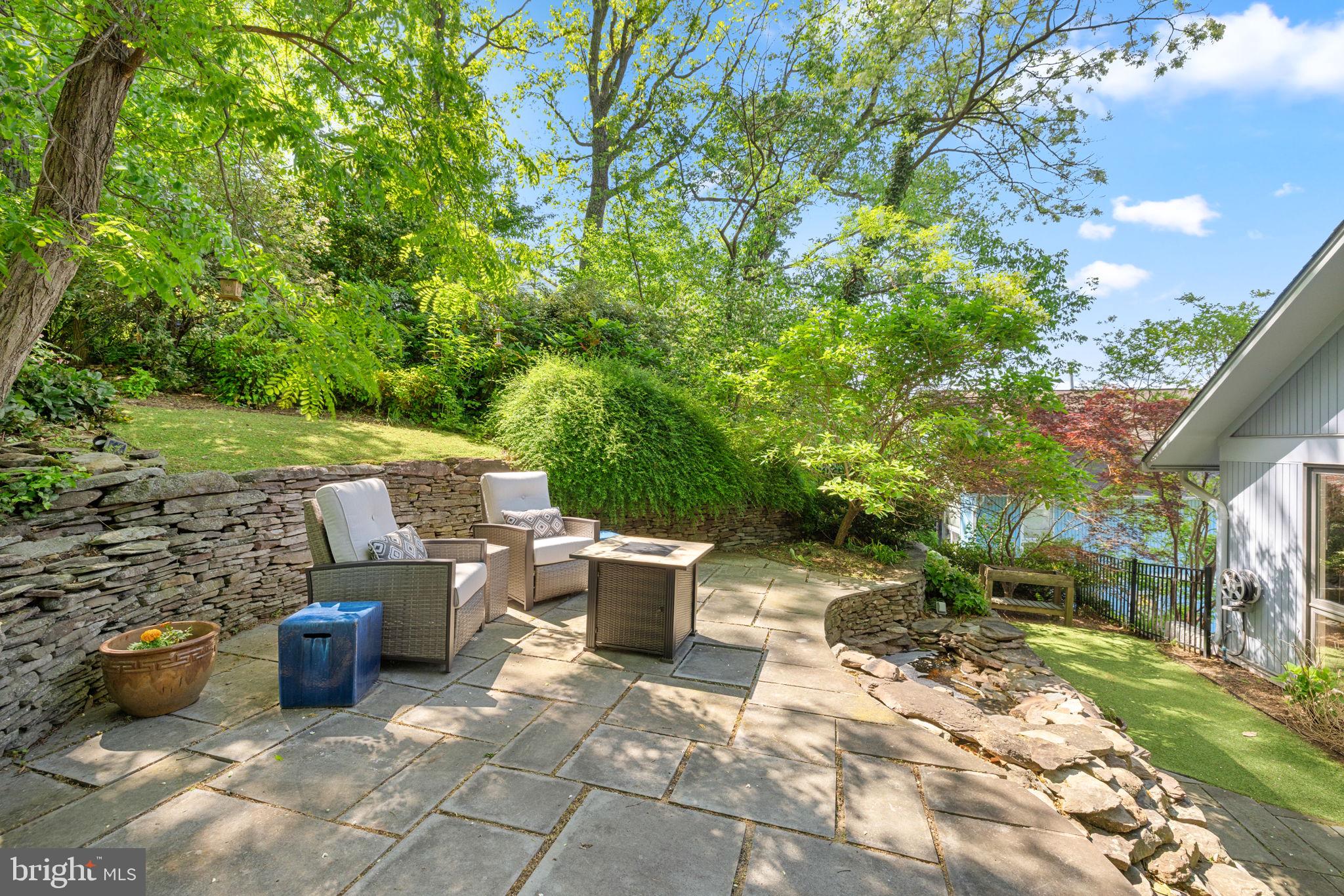 AURORA HILLS - Residential