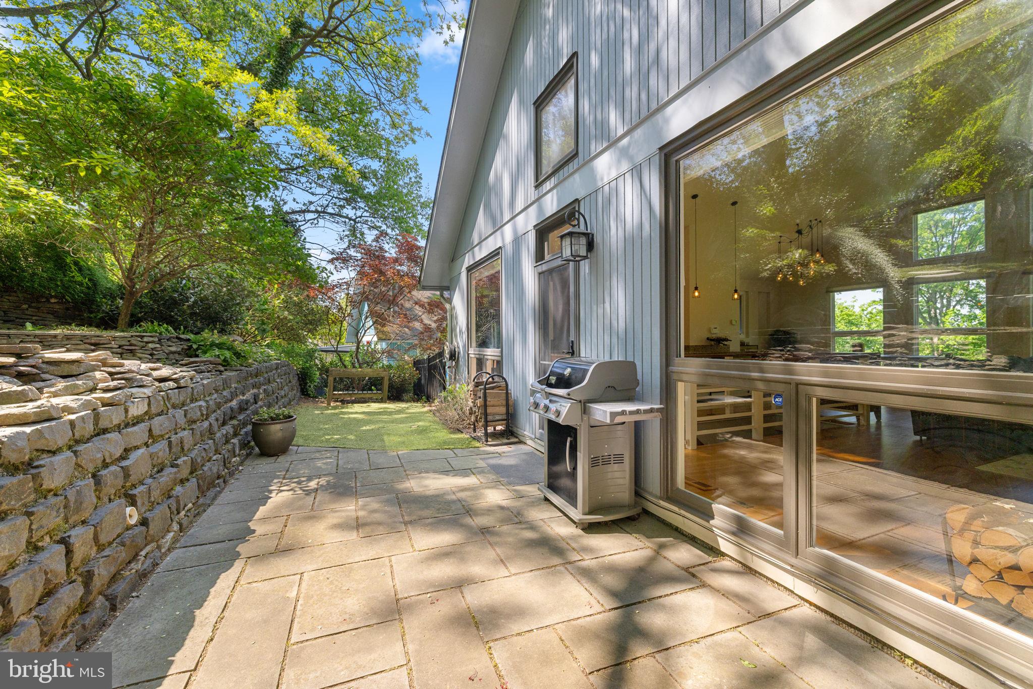 AURORA HILLS - Residential