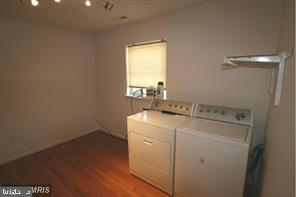 ST CHARLES SUB - DORCHESTER - Residential Lease