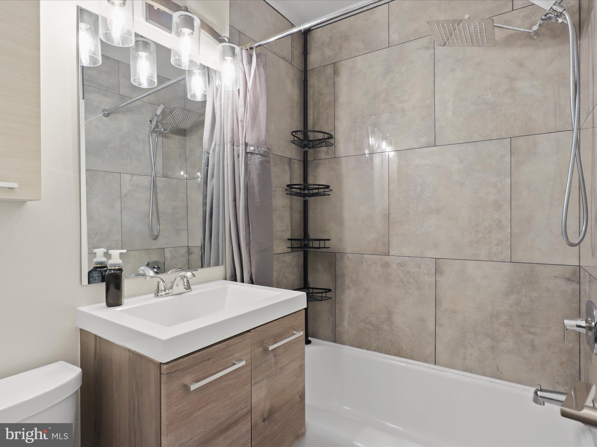 HUME SPRINGS - Residential Lease