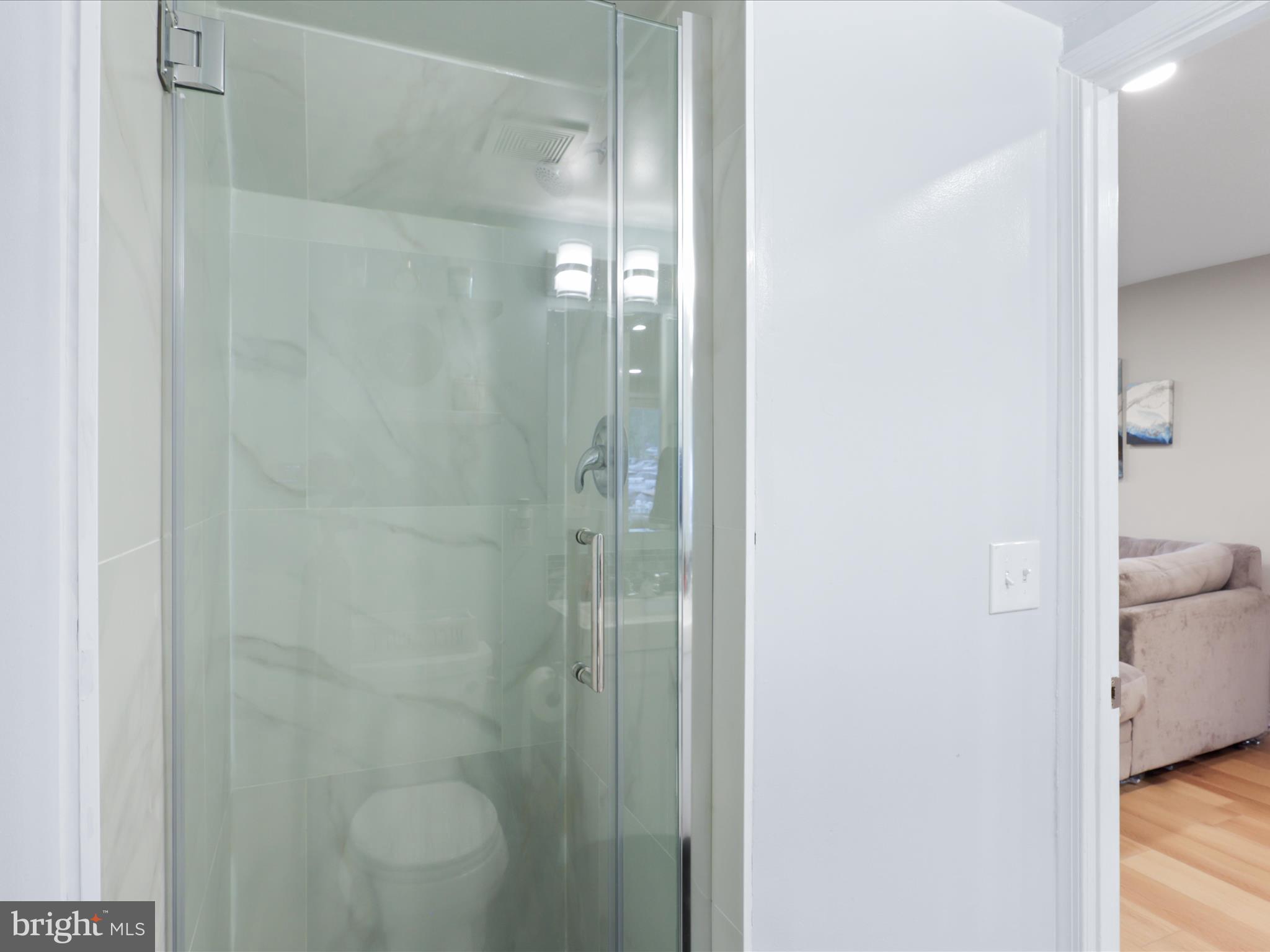 HUME SPRINGS - Residential Lease