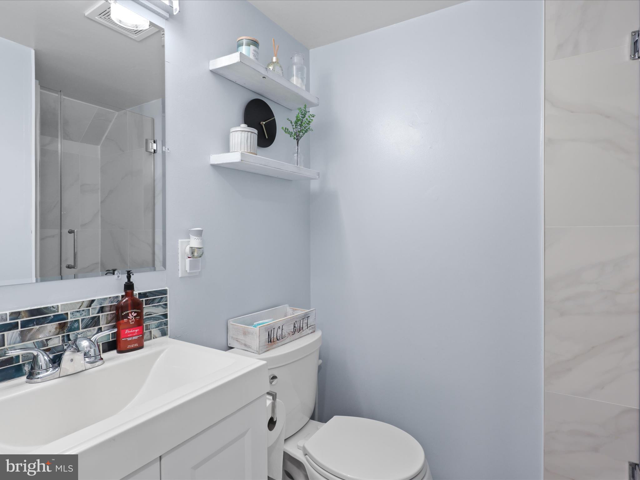 HUME SPRINGS - Residential Lease