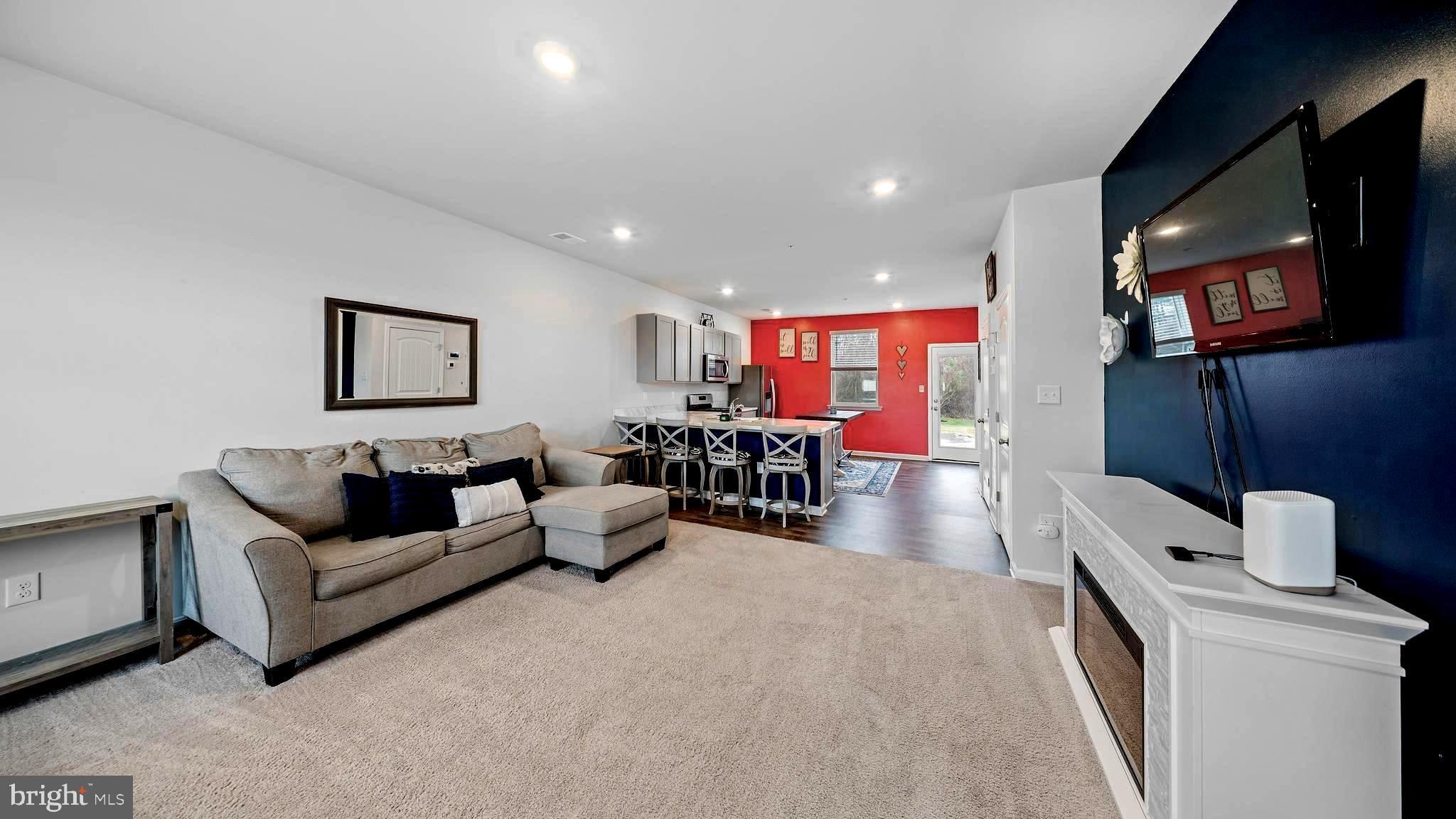 SPRING VILLAGE - Residential