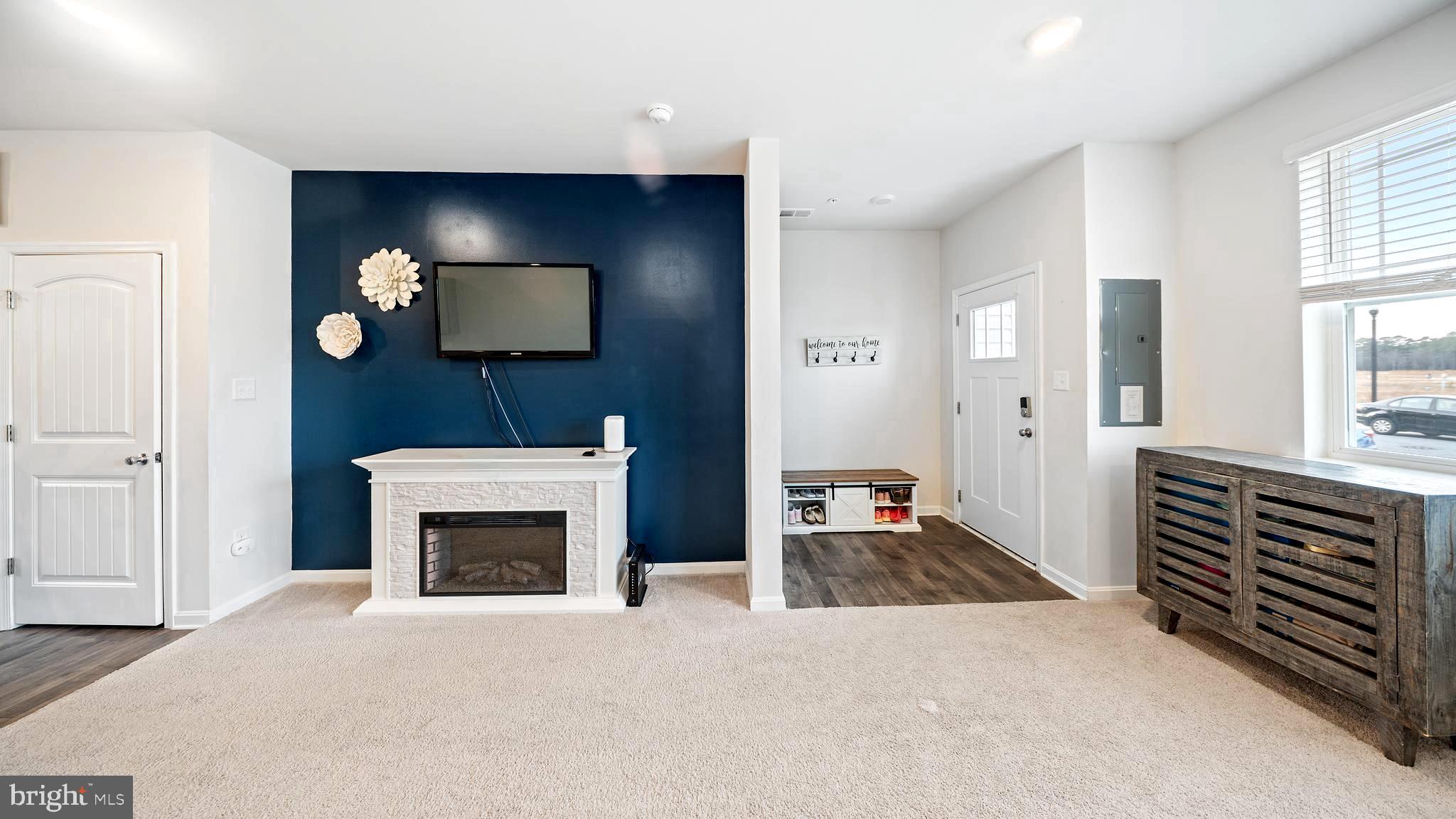 SPRING VILLAGE - Residential