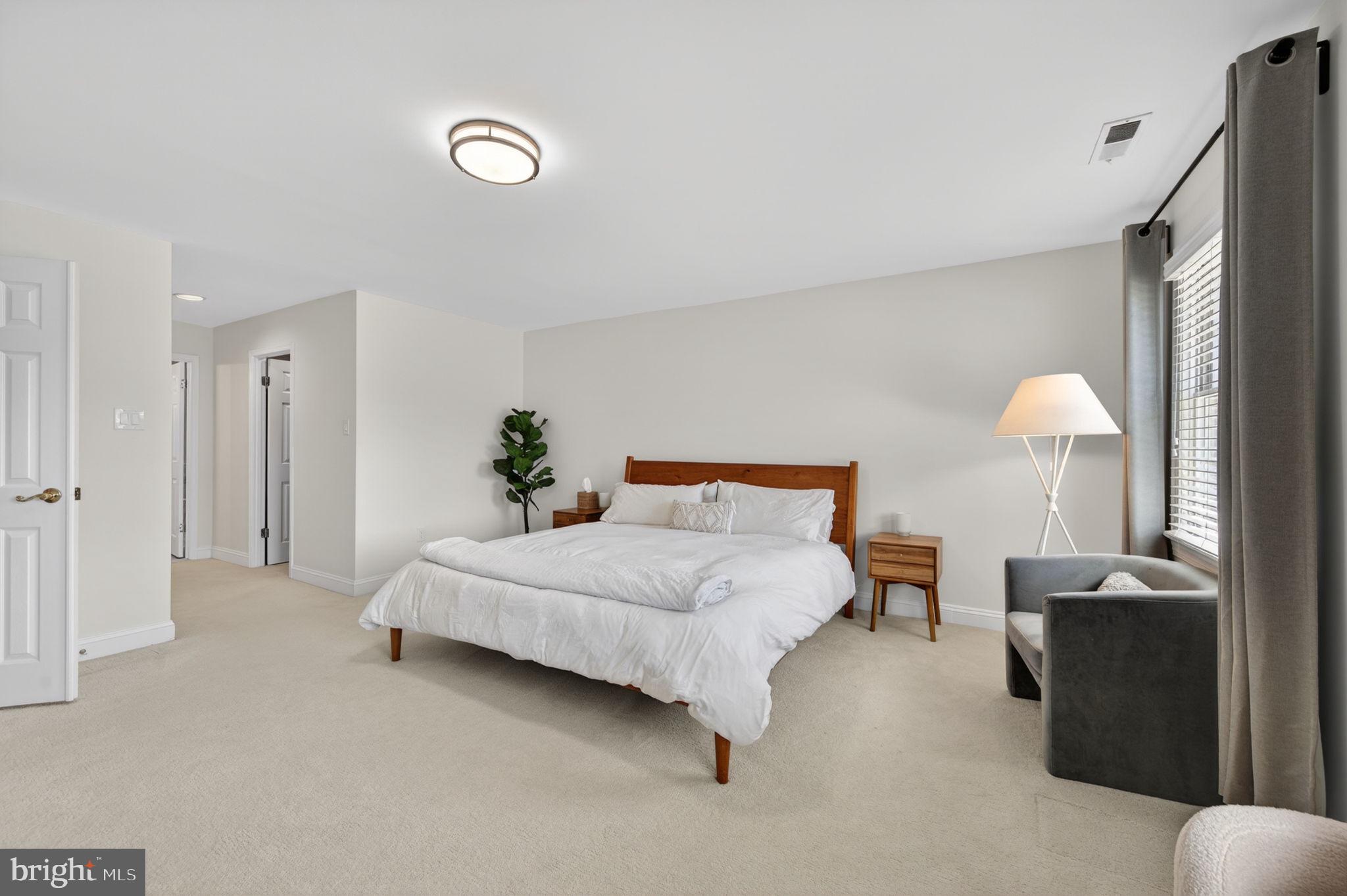 LUTHERVILLE - Residential