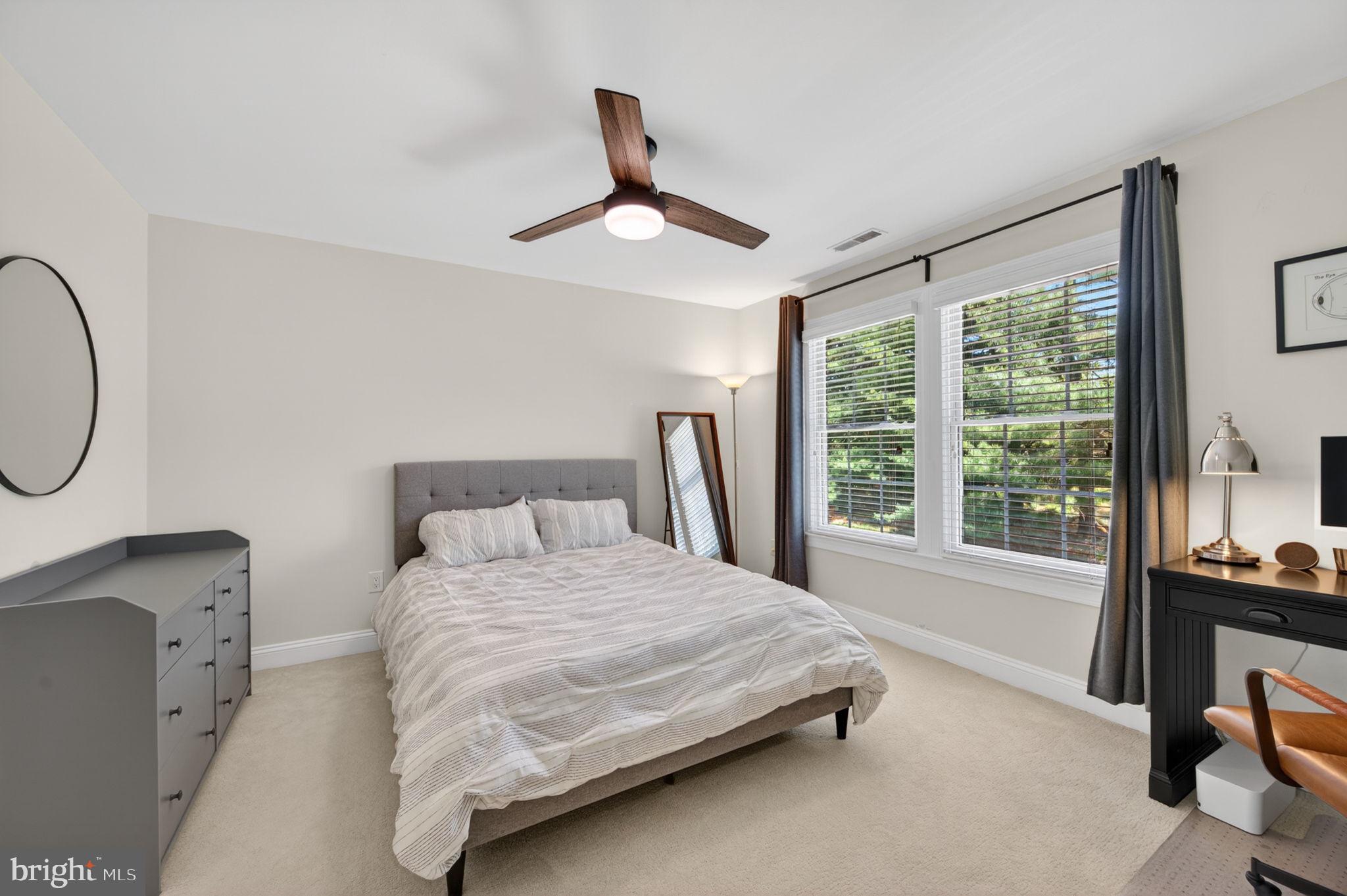 LUTHERVILLE - Residential