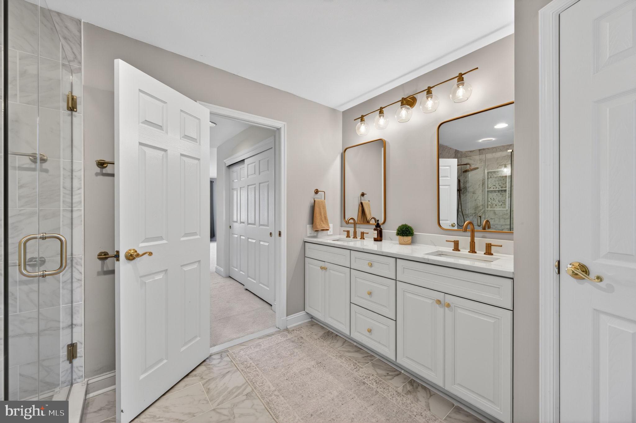 LUTHERVILLE - Residential