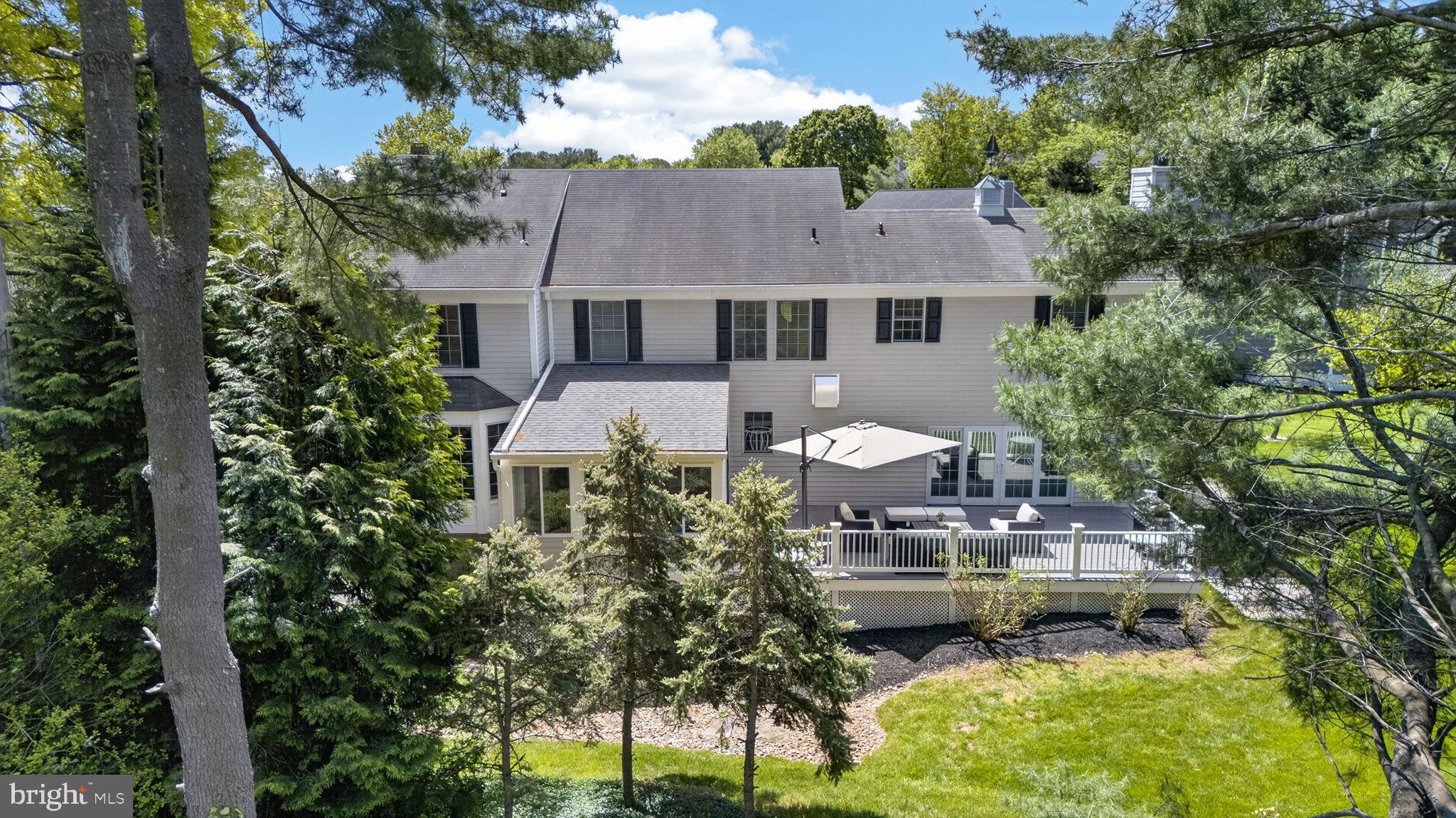 LUTHERVILLE - Residential