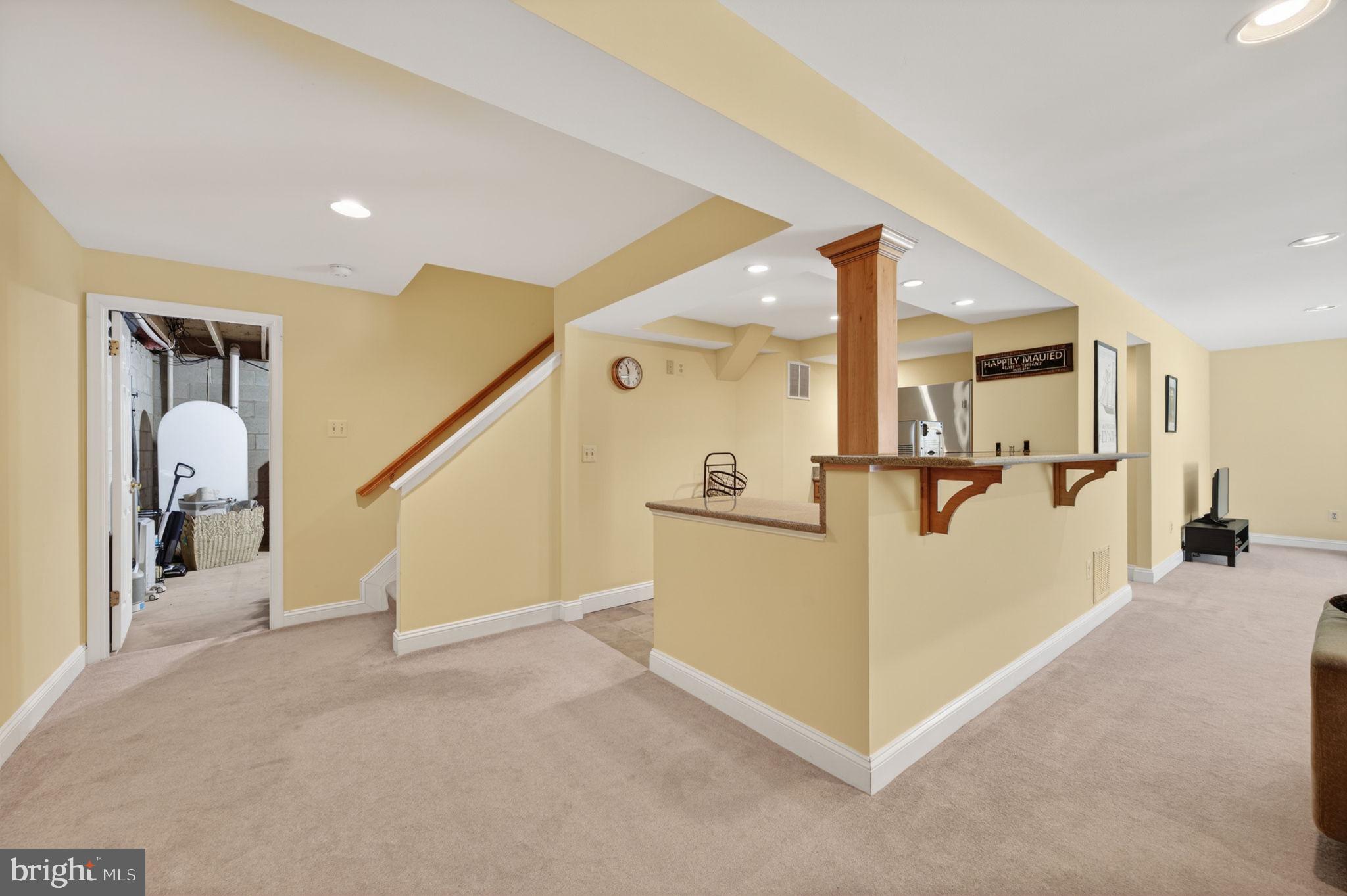 LUTHERVILLE - Residential