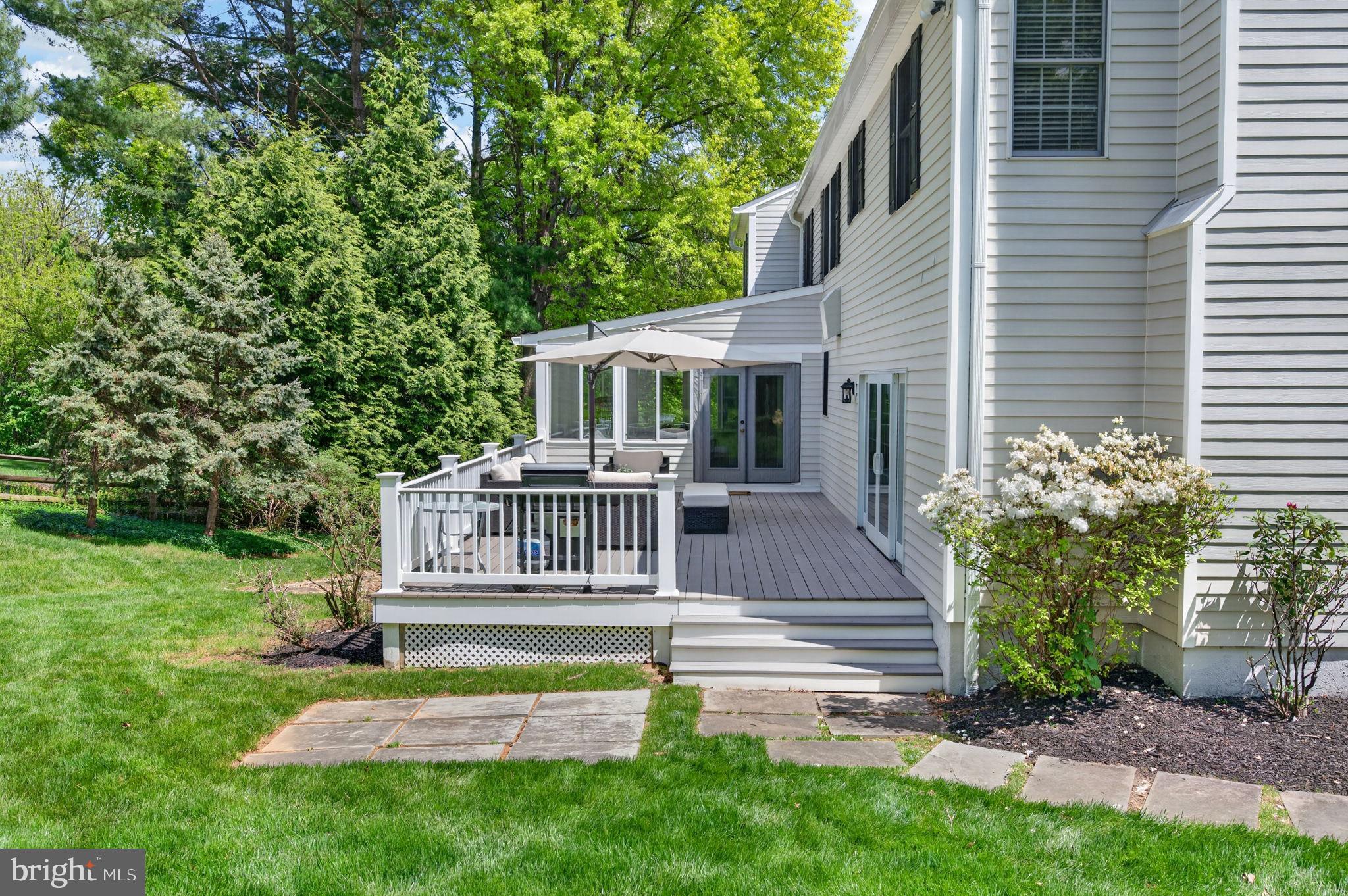 LUTHERVILLE - Residential